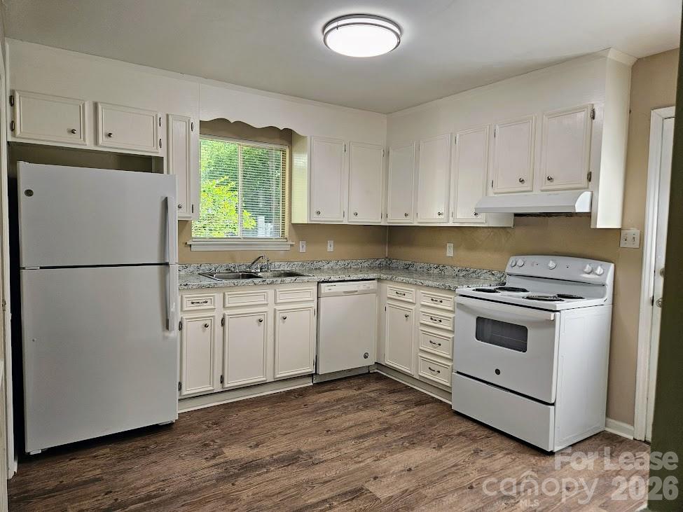 6815 Water Mill Court Property Photo 2