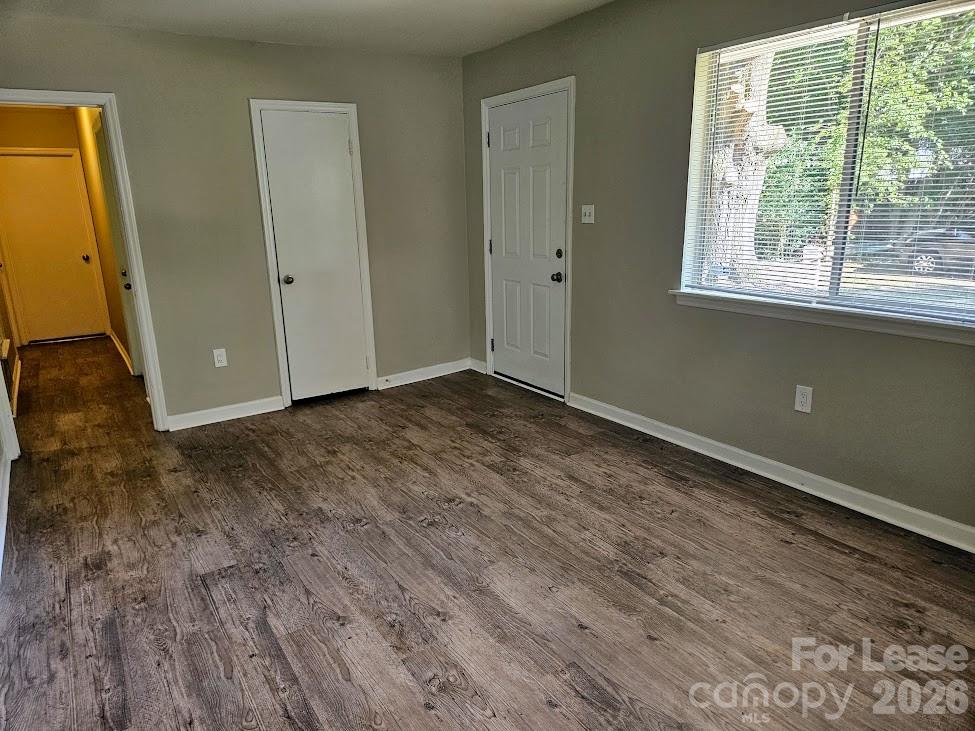 6815 Water Mill Court Property Photo 4