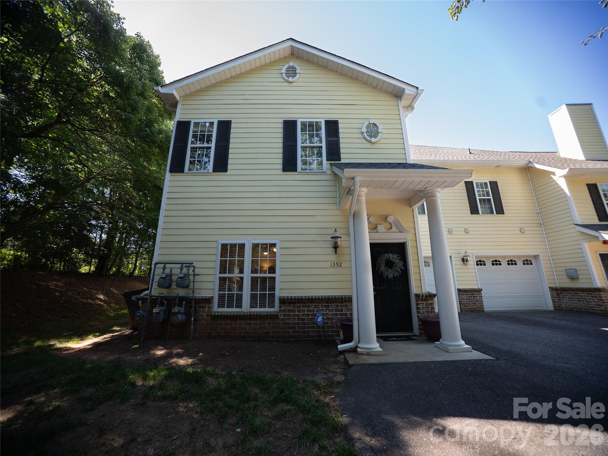 1392 21st Avenue Property Photo 1