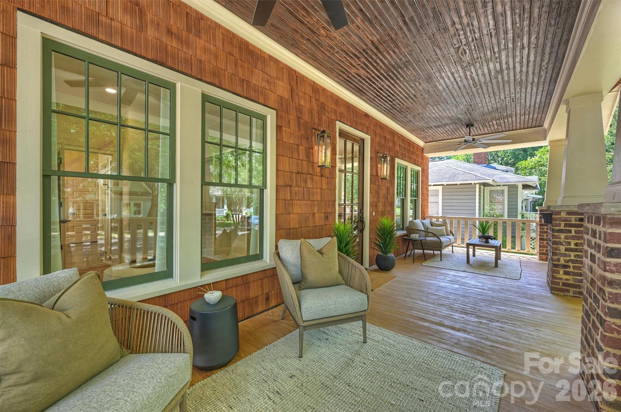 509 E Tremont Avenue Property Photo 3