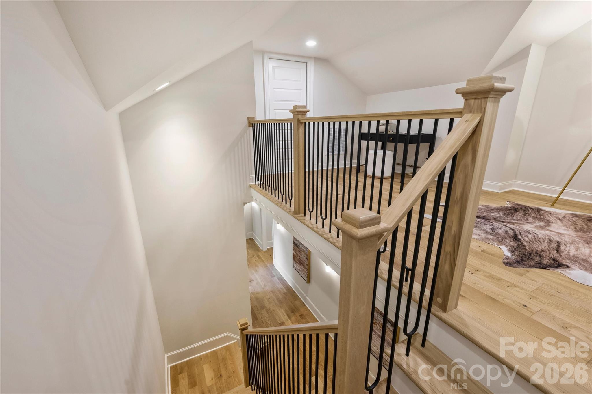 509 E Tremont Avenue Property Photo 29