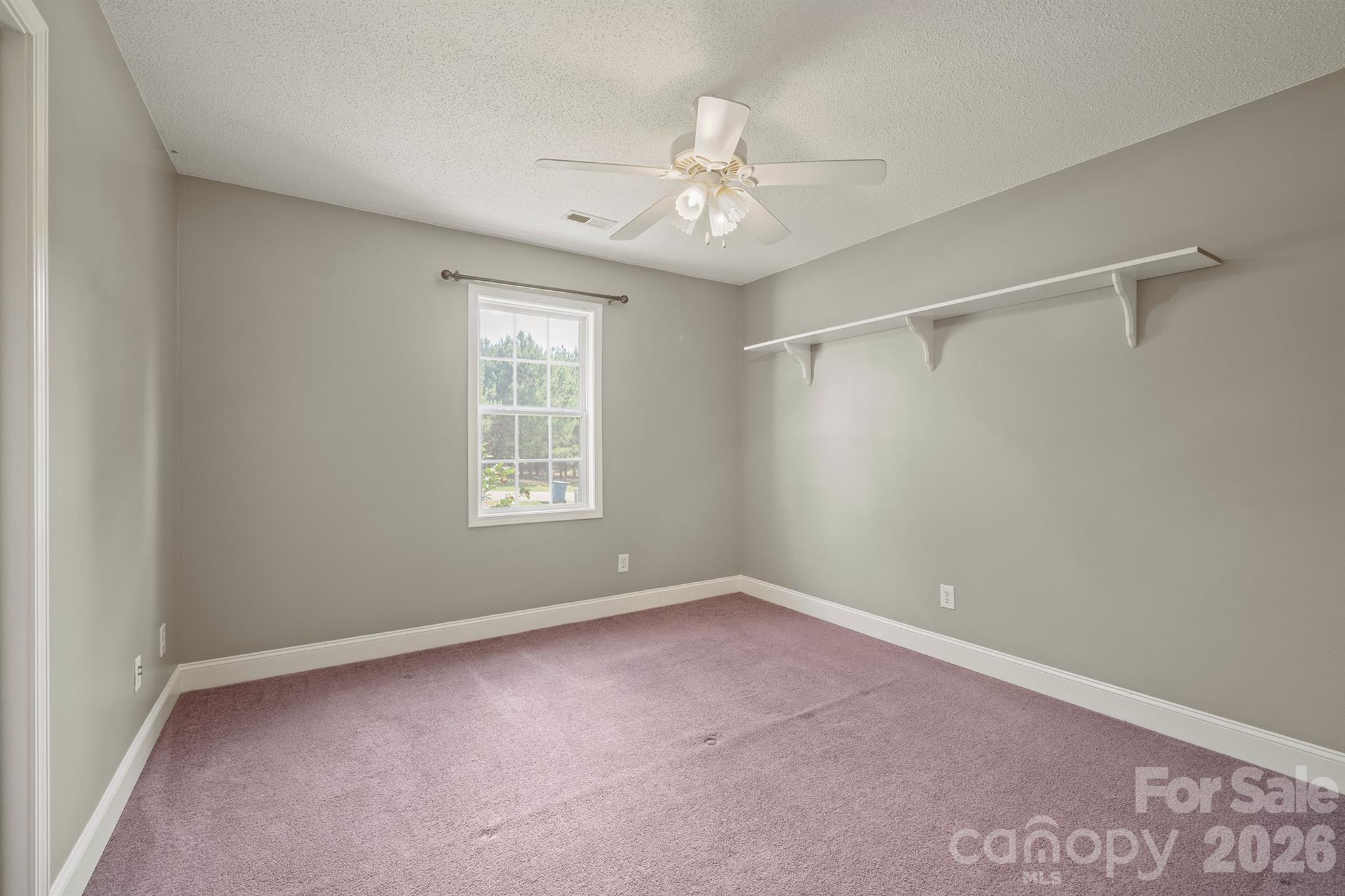 114 Glenwood Valley Drive Property Photo 28