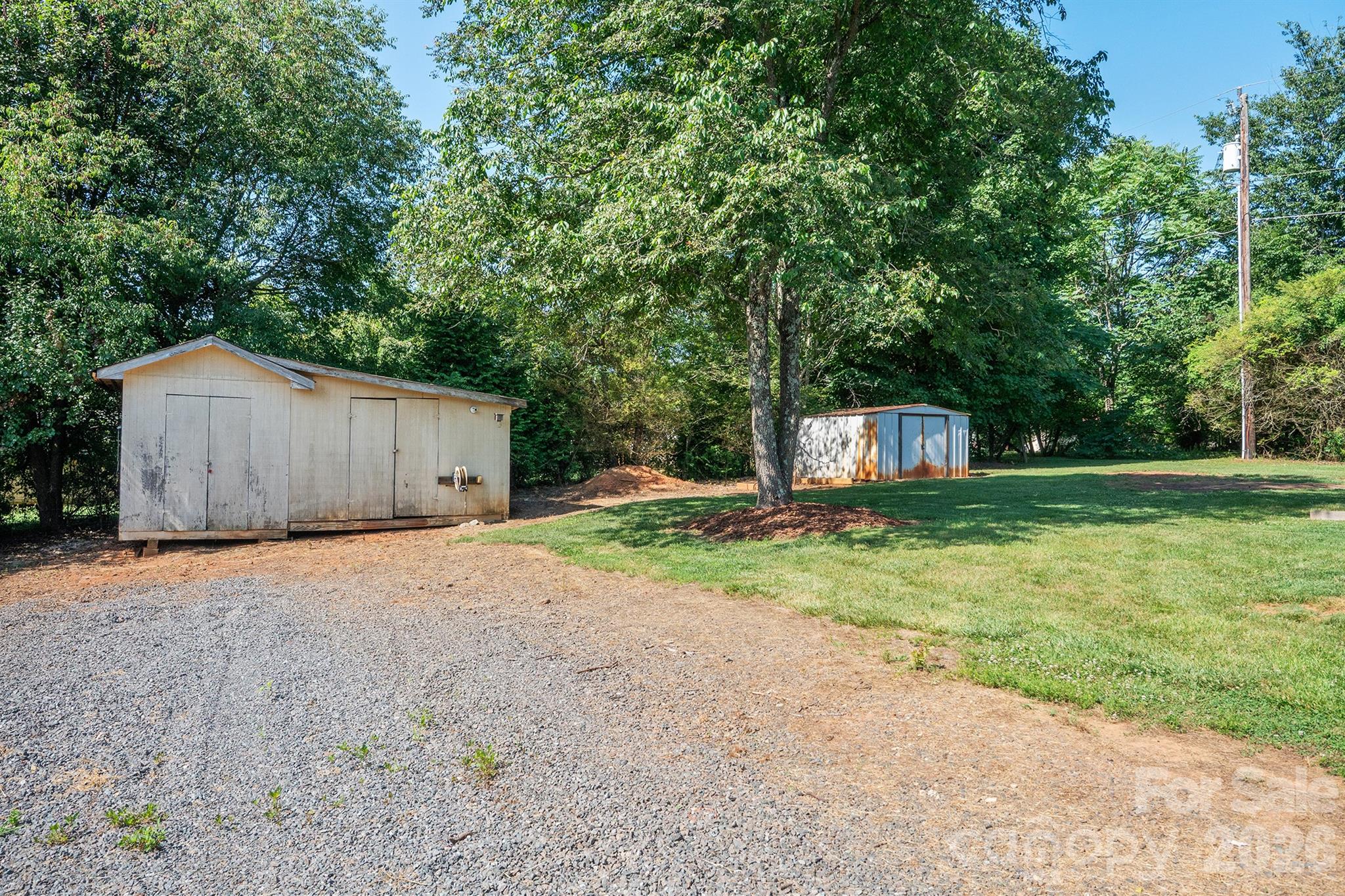 114 Glenwood Valley Drive Property Photo 42