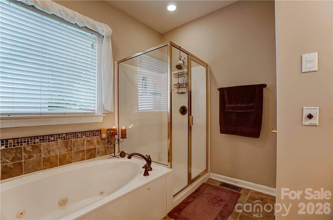 8920 Park Grove Street Property Photo 15