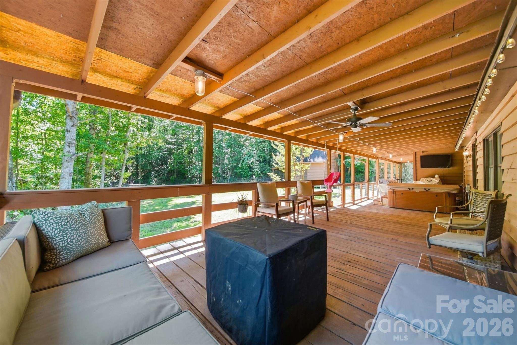1857 Creekside Place Property Photo 6