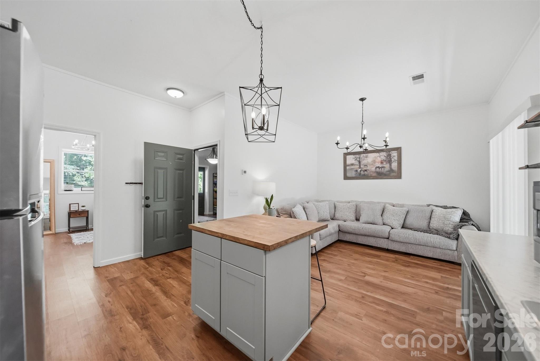 1857 Creekside Place Property Photo 14