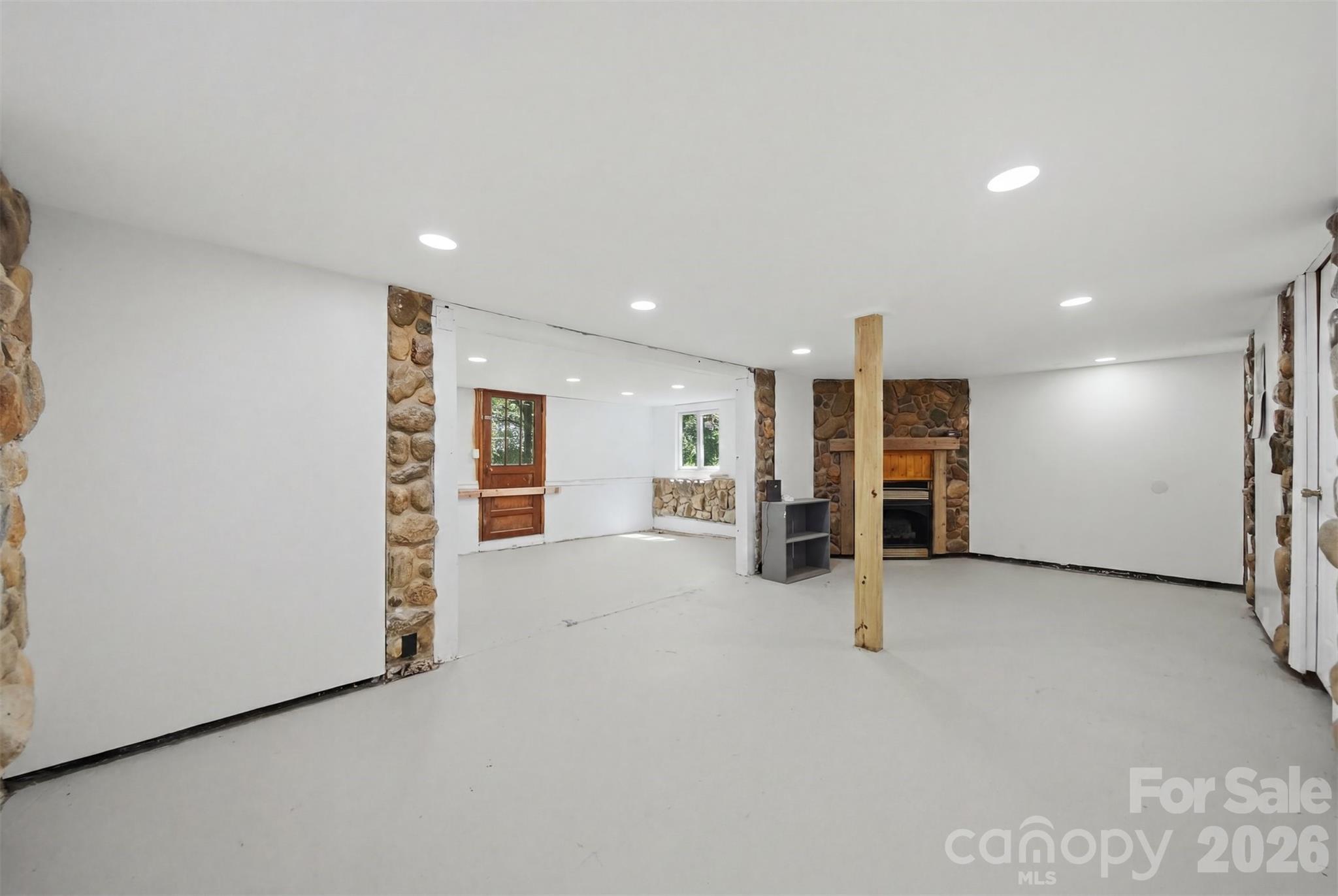 1857 Creekside Place Property Photo 41