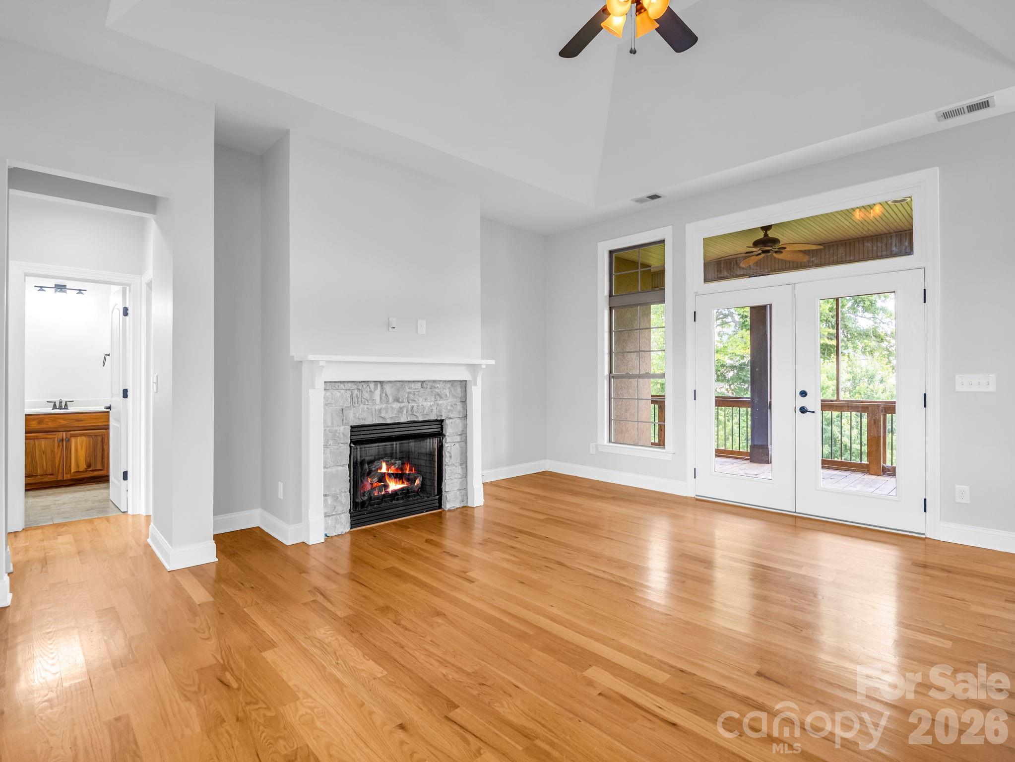 113 Deer Brook Drive Property Photo 3