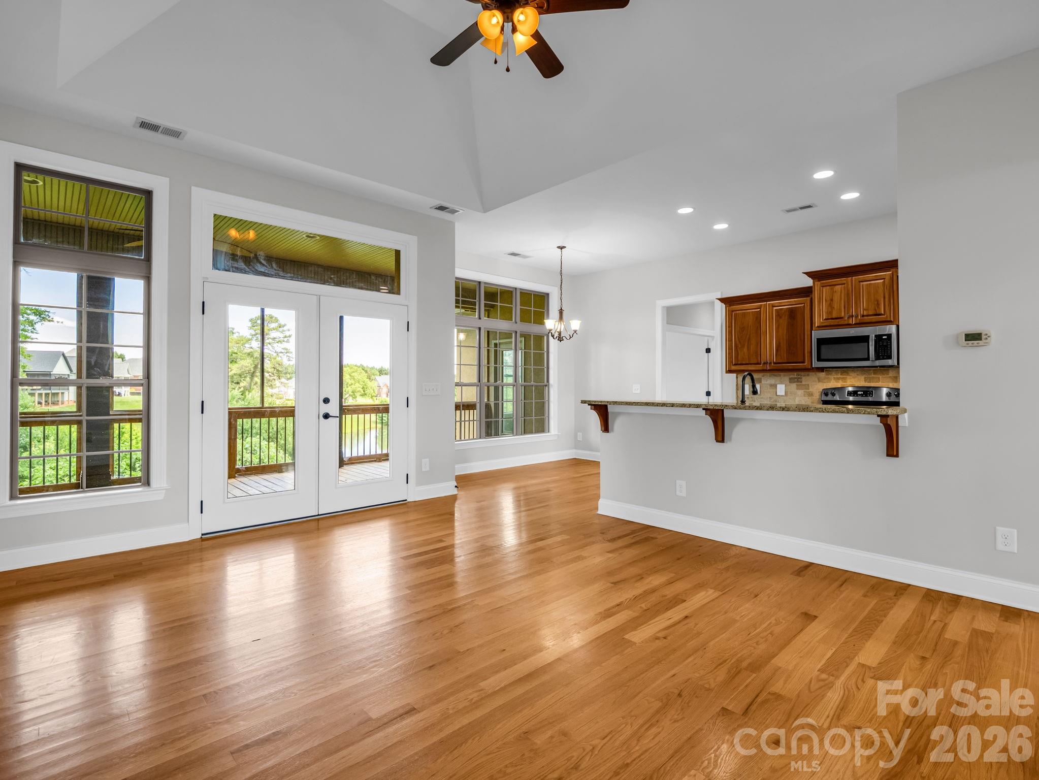 113 Deer Brook Drive Property Photo 4
