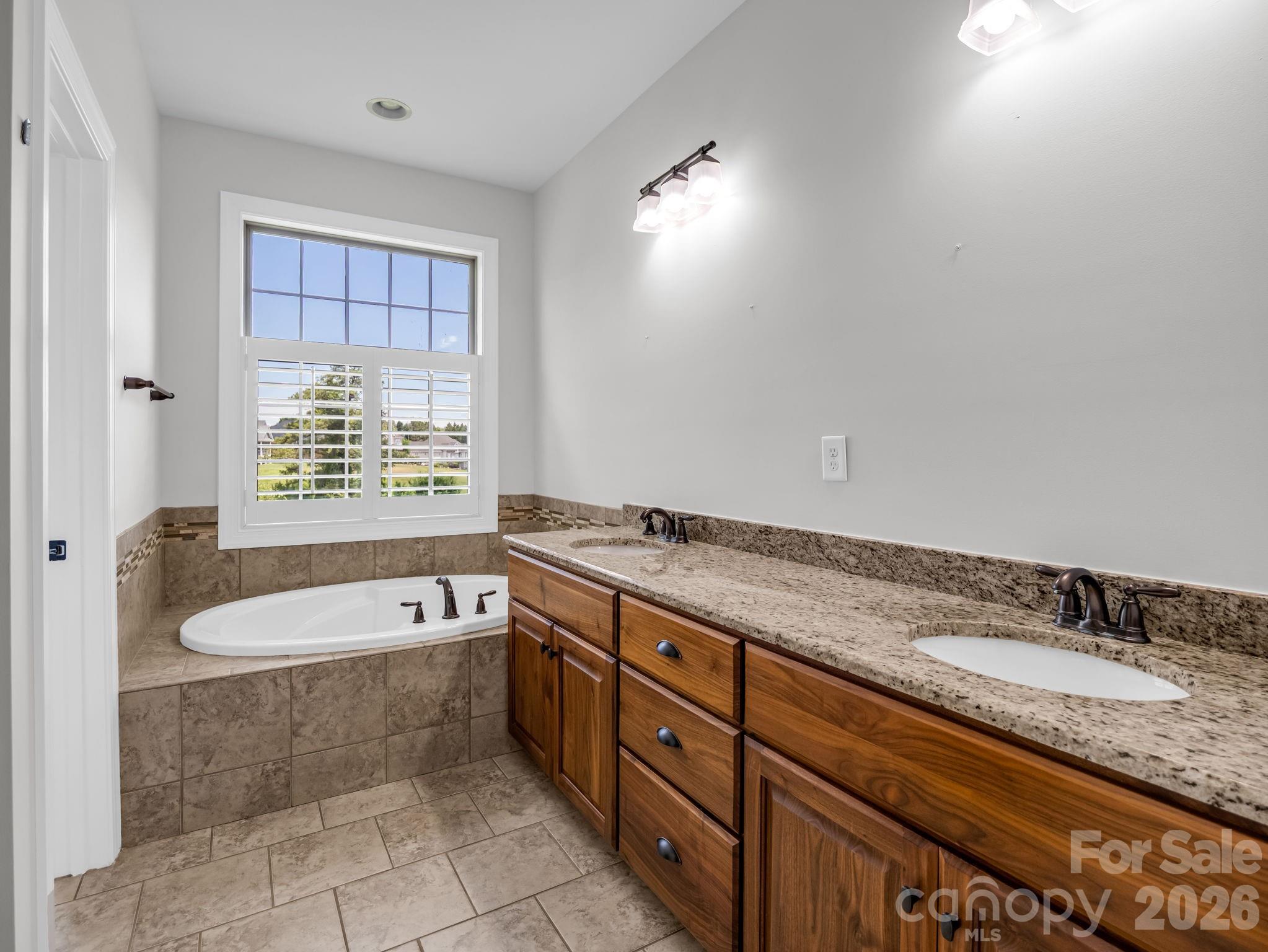 113 Deer Brook Drive Property Photo 25