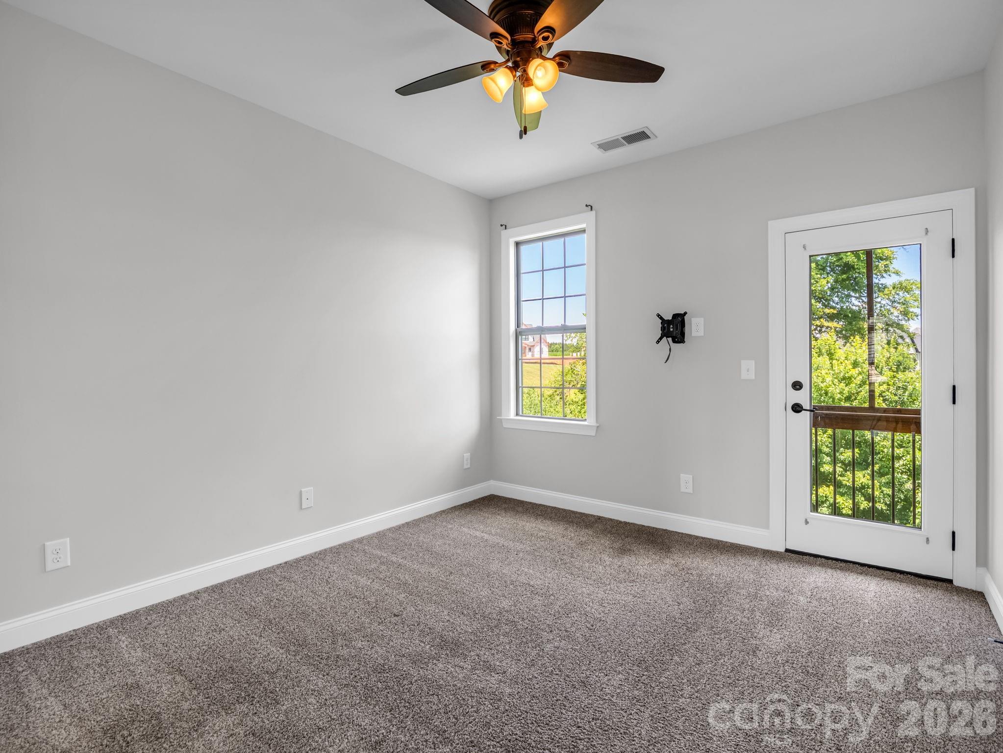 113 Deer Brook Drive Property Photo 33