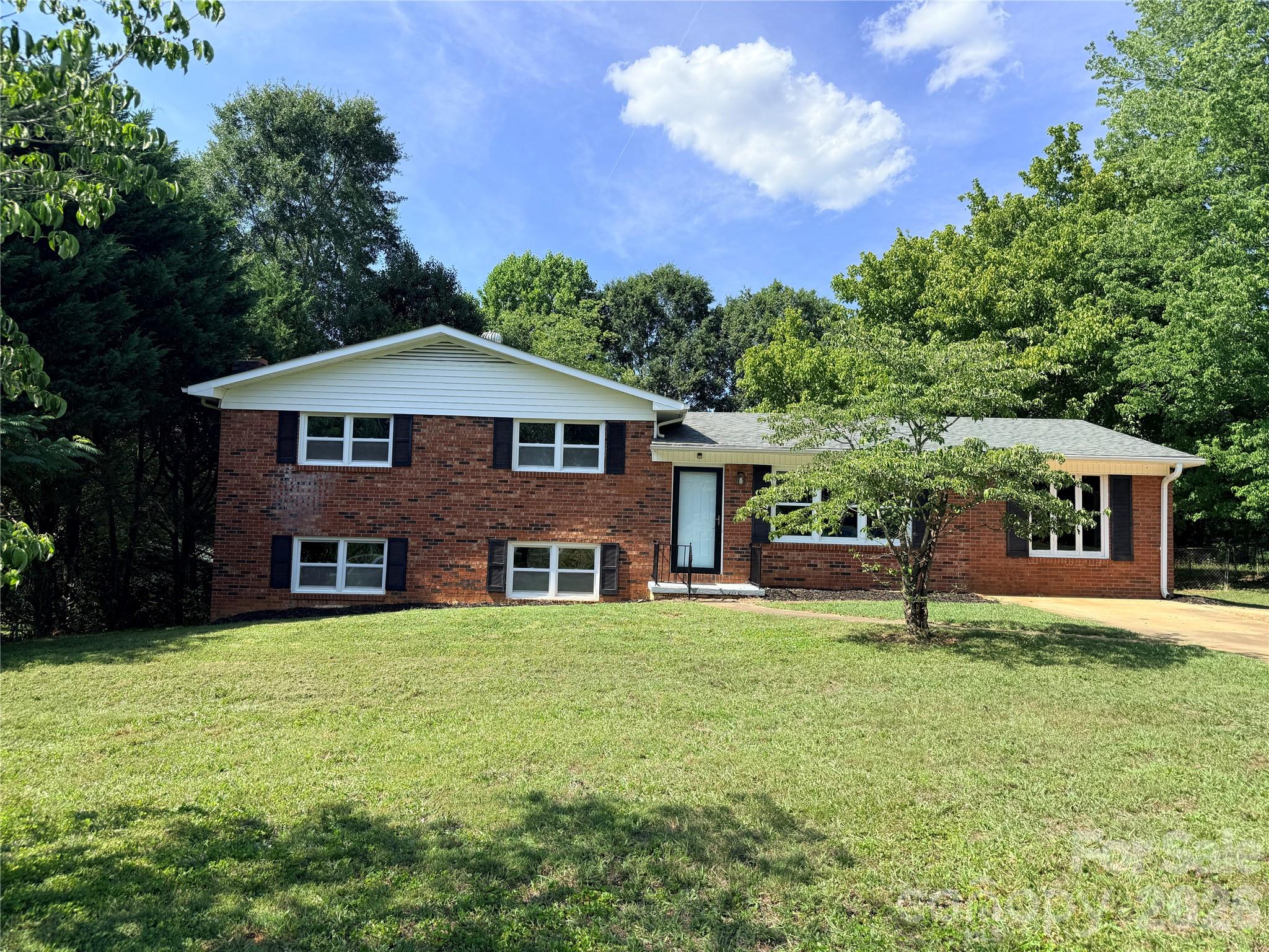 267 Hoopaugh Avenue Property Photo 1