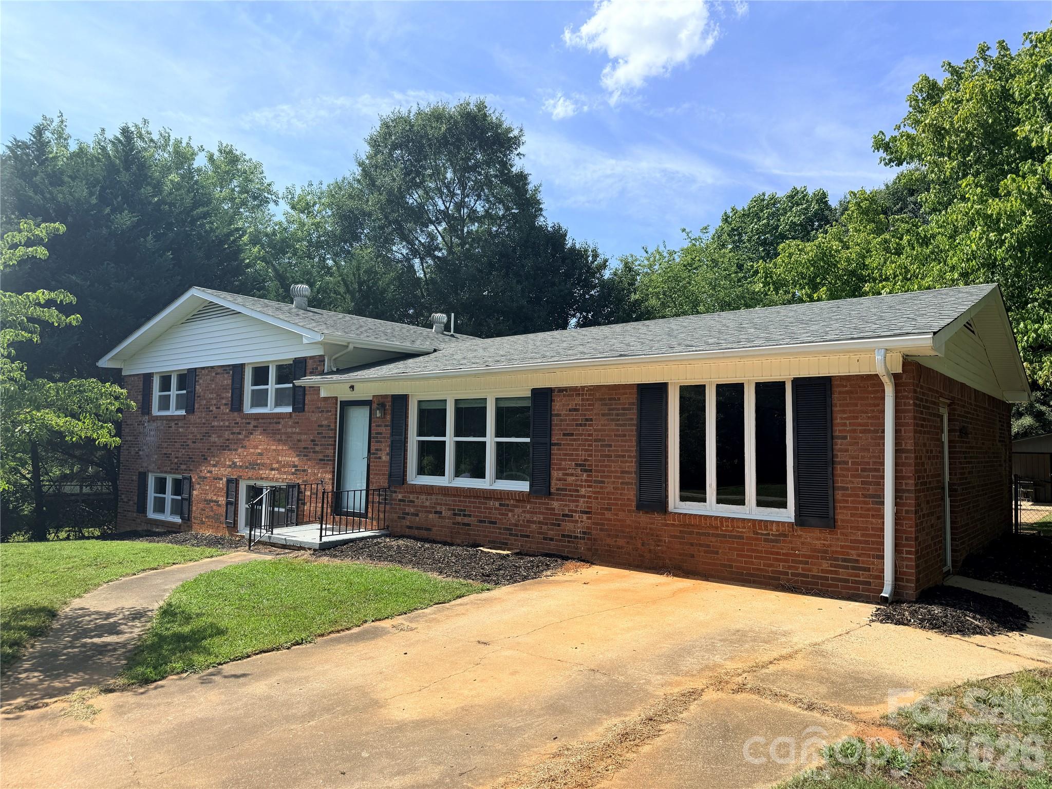 267 Hoopaugh Avenue Property Photo 2