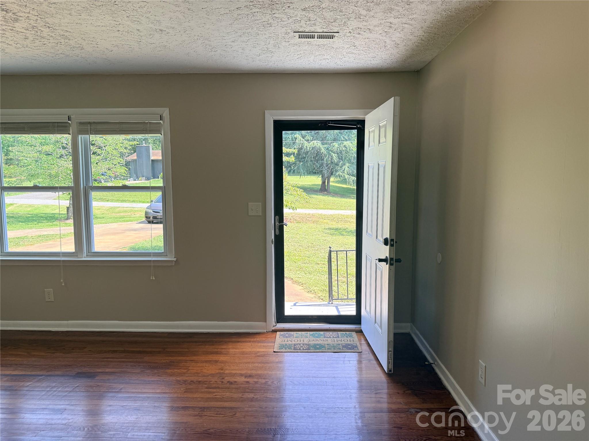 267 Hoopaugh Avenue Property Photo 5