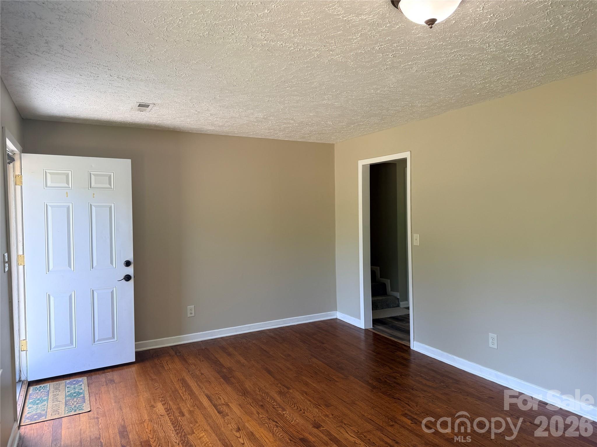 267 Hoopaugh Avenue Property Photo 7