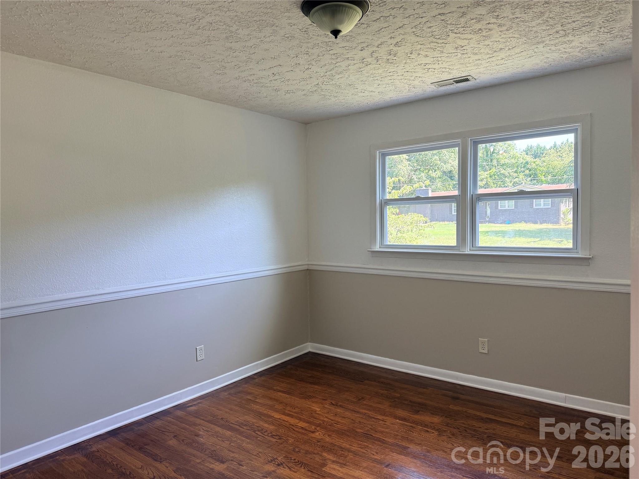 267 Hoopaugh Avenue Property Photo 18