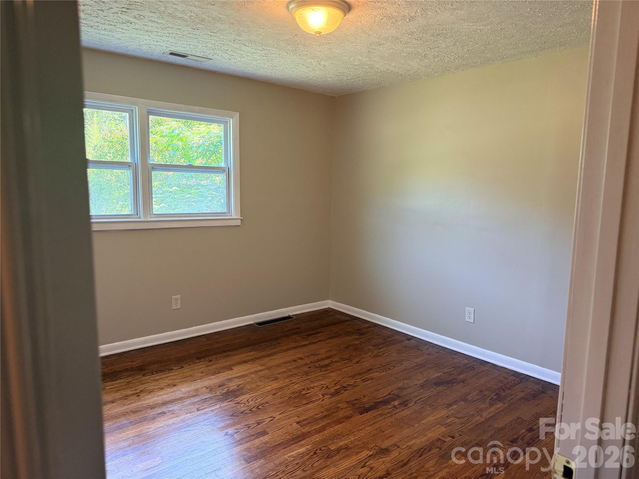 267 Hoopaugh Avenue Property Photo 20