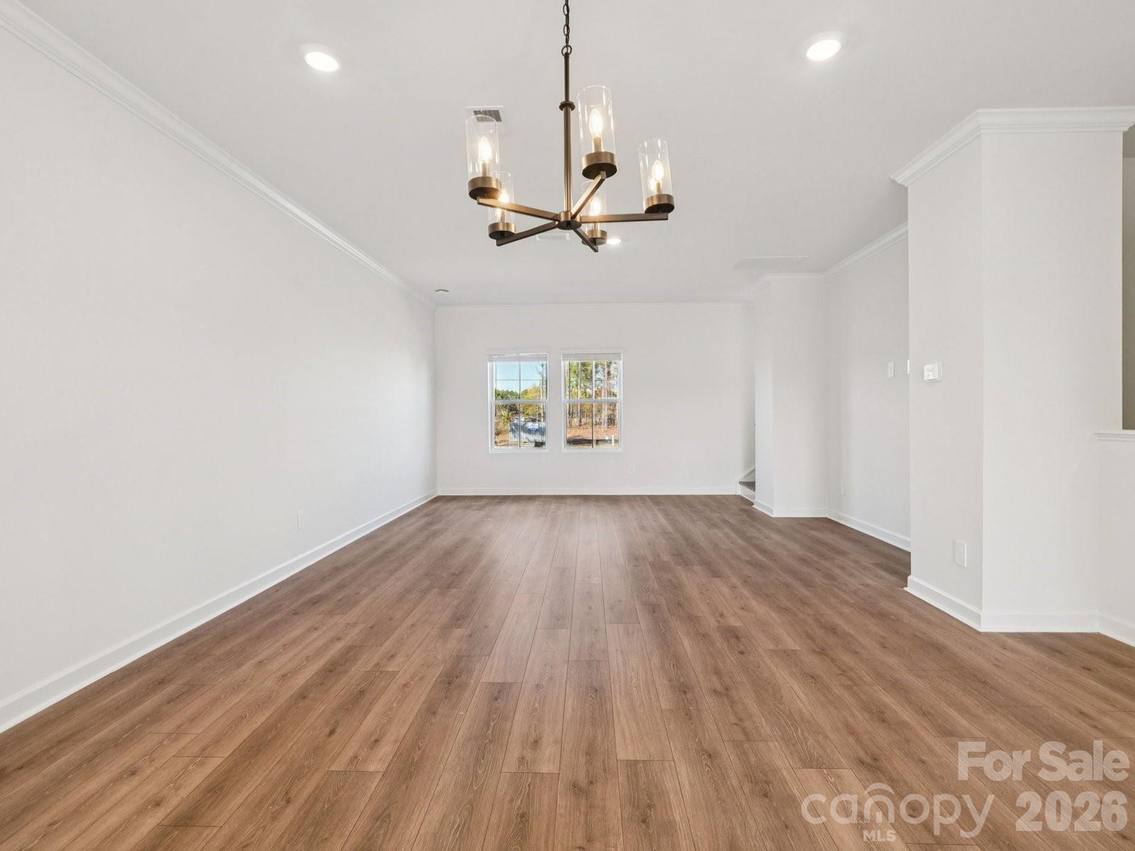 383 Golden Maple Court Property Photo 7