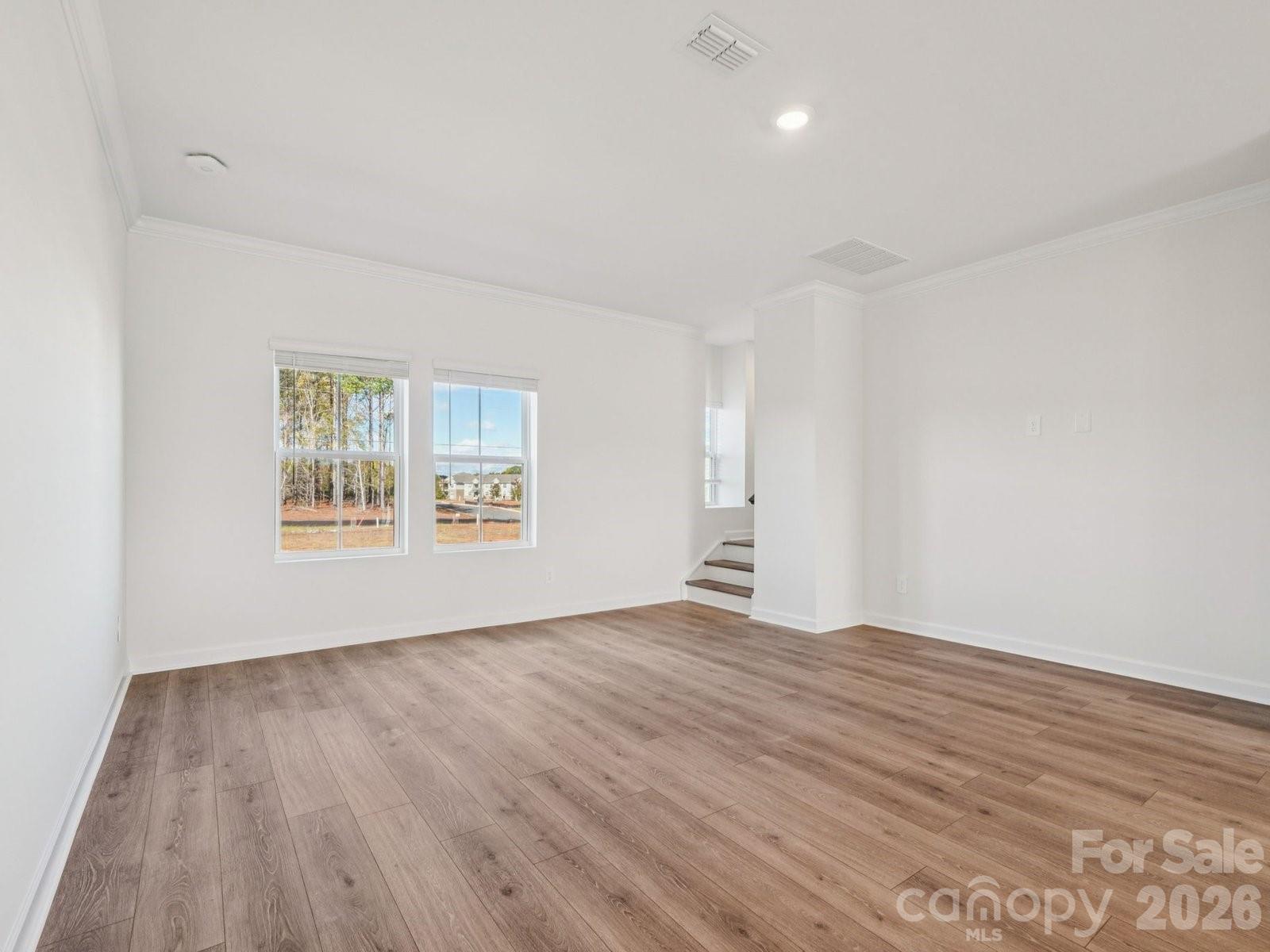 383 Golden Maple Court Property Photo 8