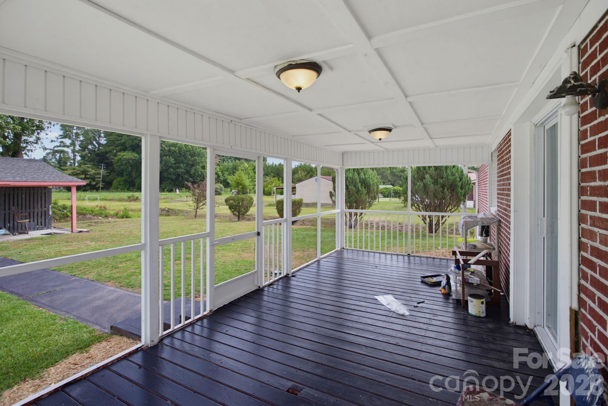 149 Dobbins Street Property Photo 21