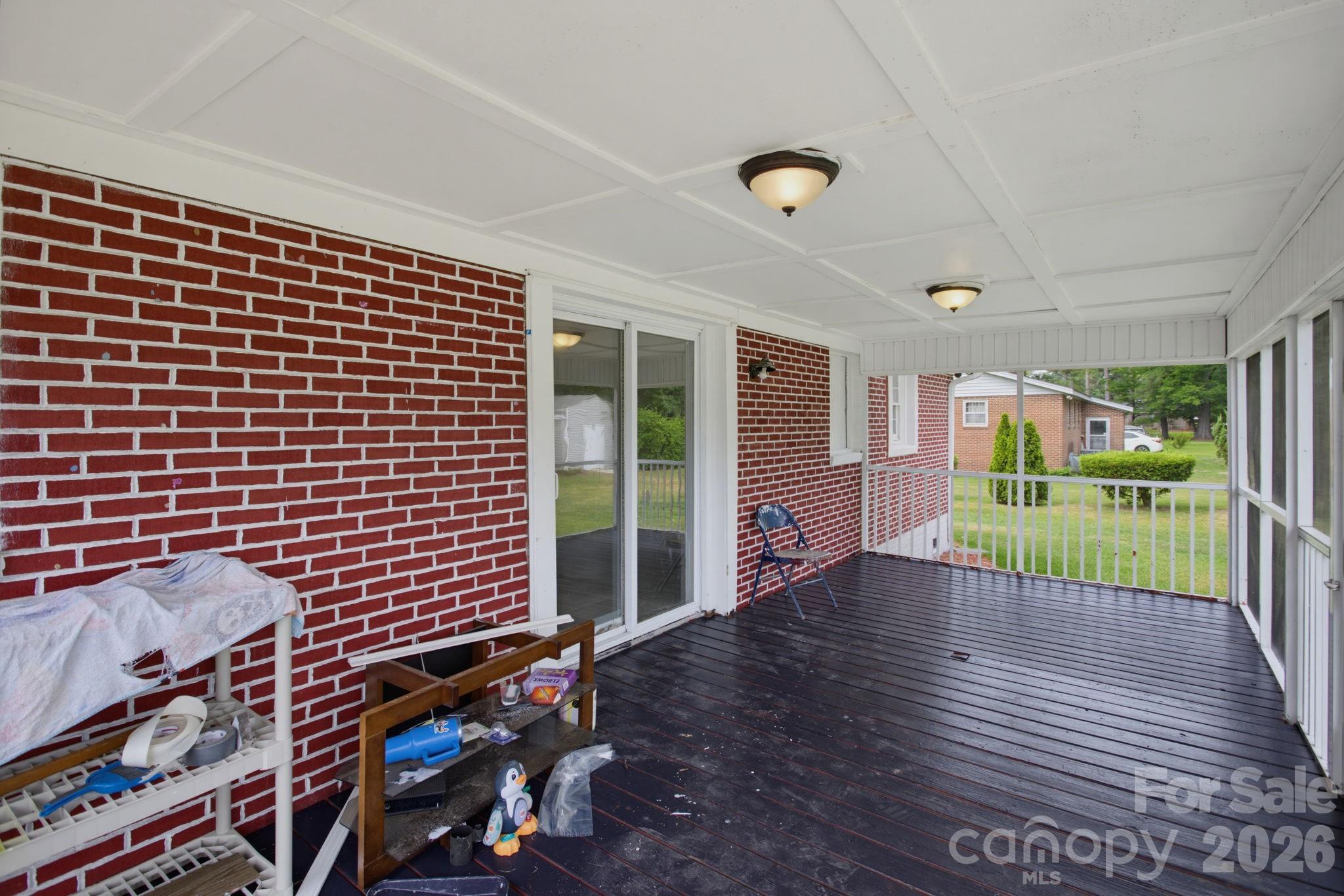 149 Dobbins Street Property Photo 22