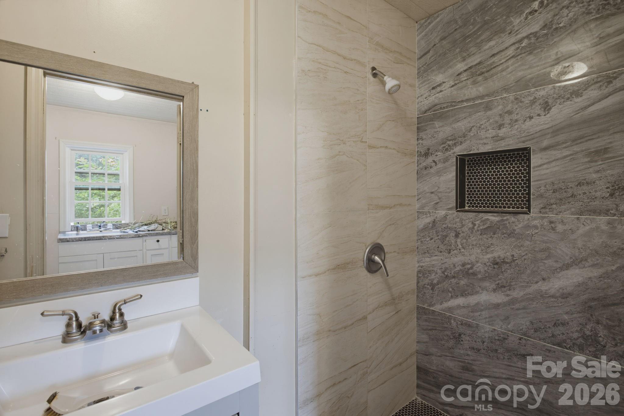 149 Dobbins Street Property Photo 38