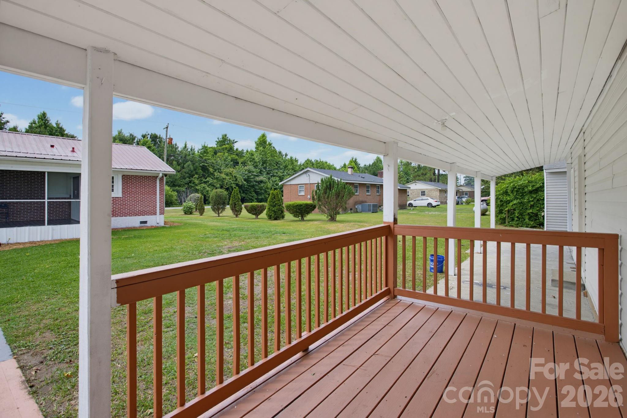 149 Dobbins Street Property Photo 42