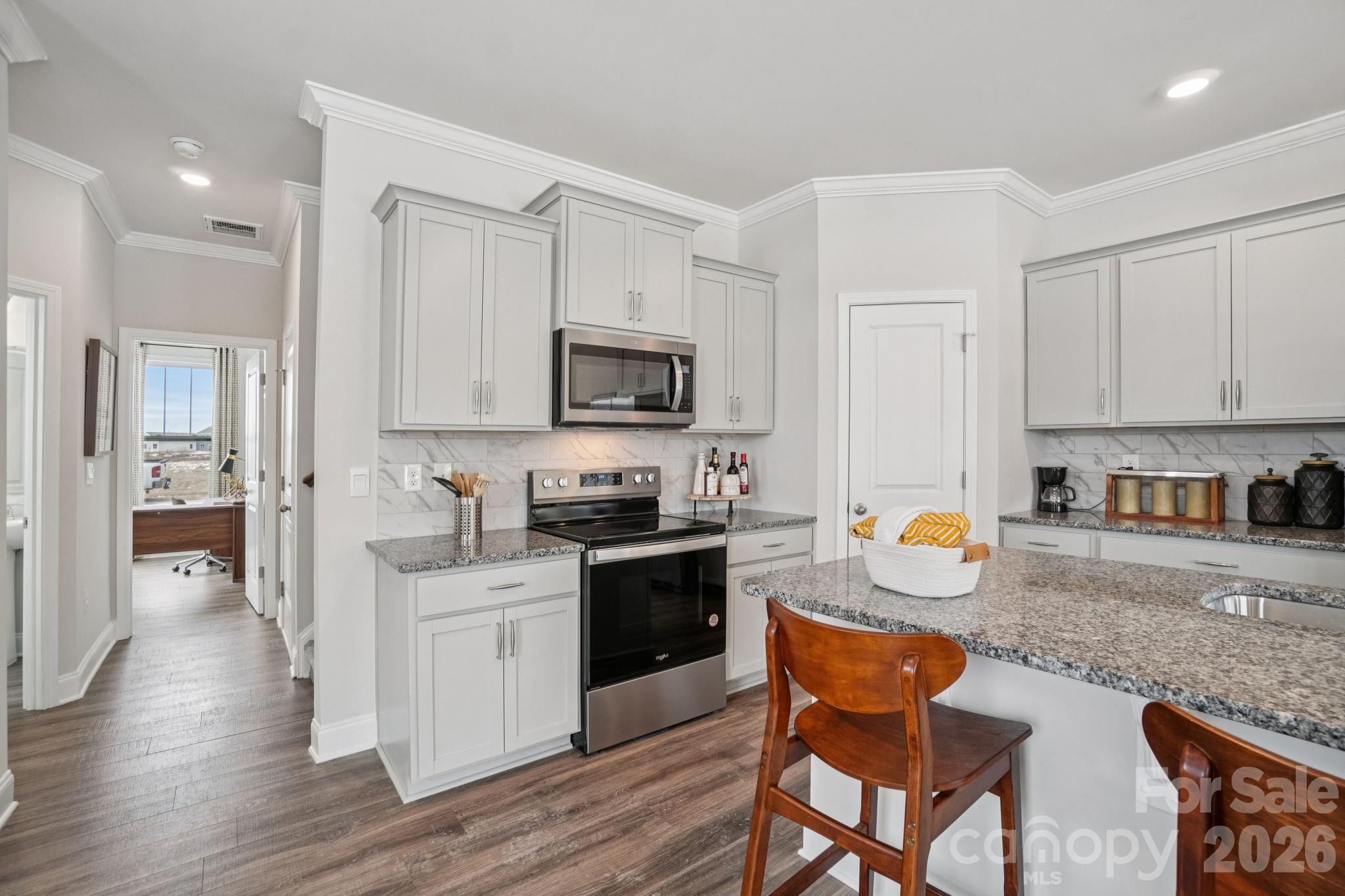 196 Valley Breeze Road Property Photo 11