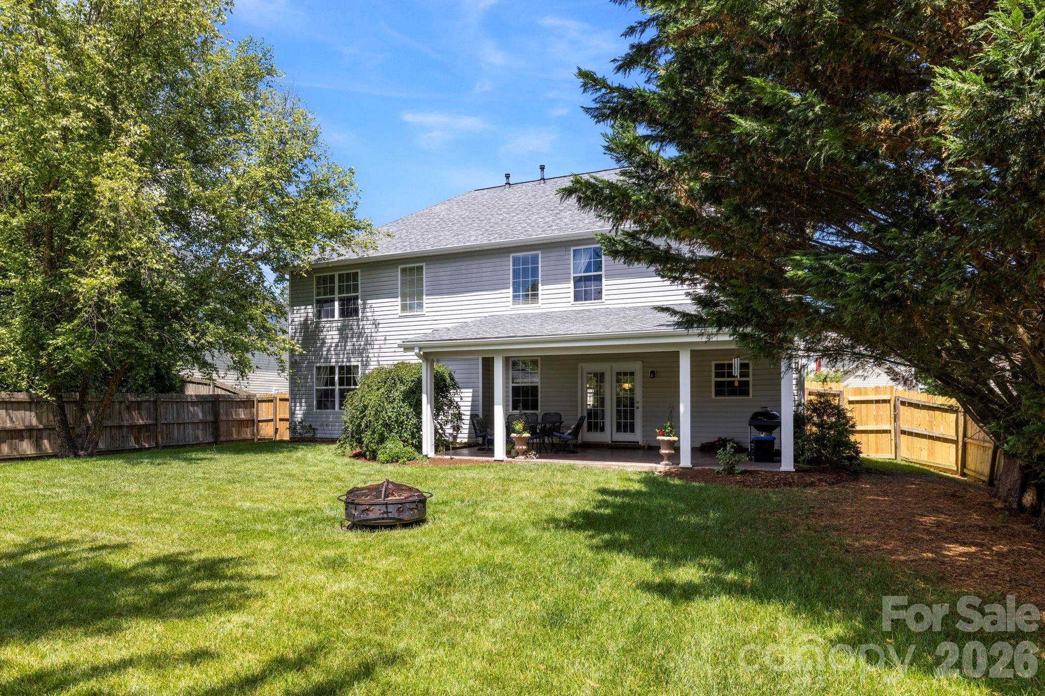 266 Wildbriar Road Property Photo 2