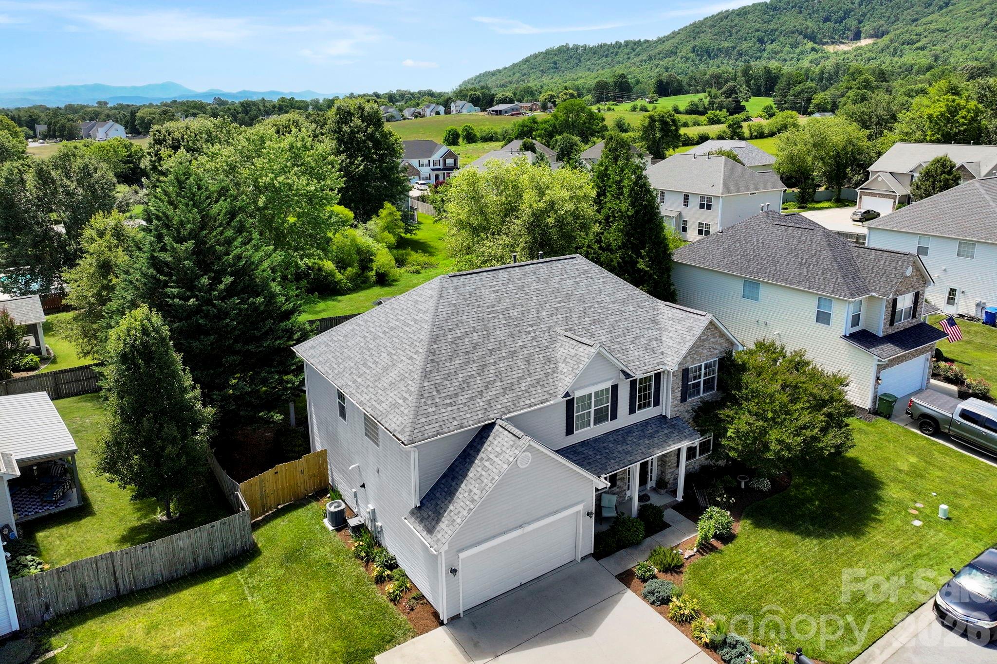 266 Wildbriar Road Property Photo 8
