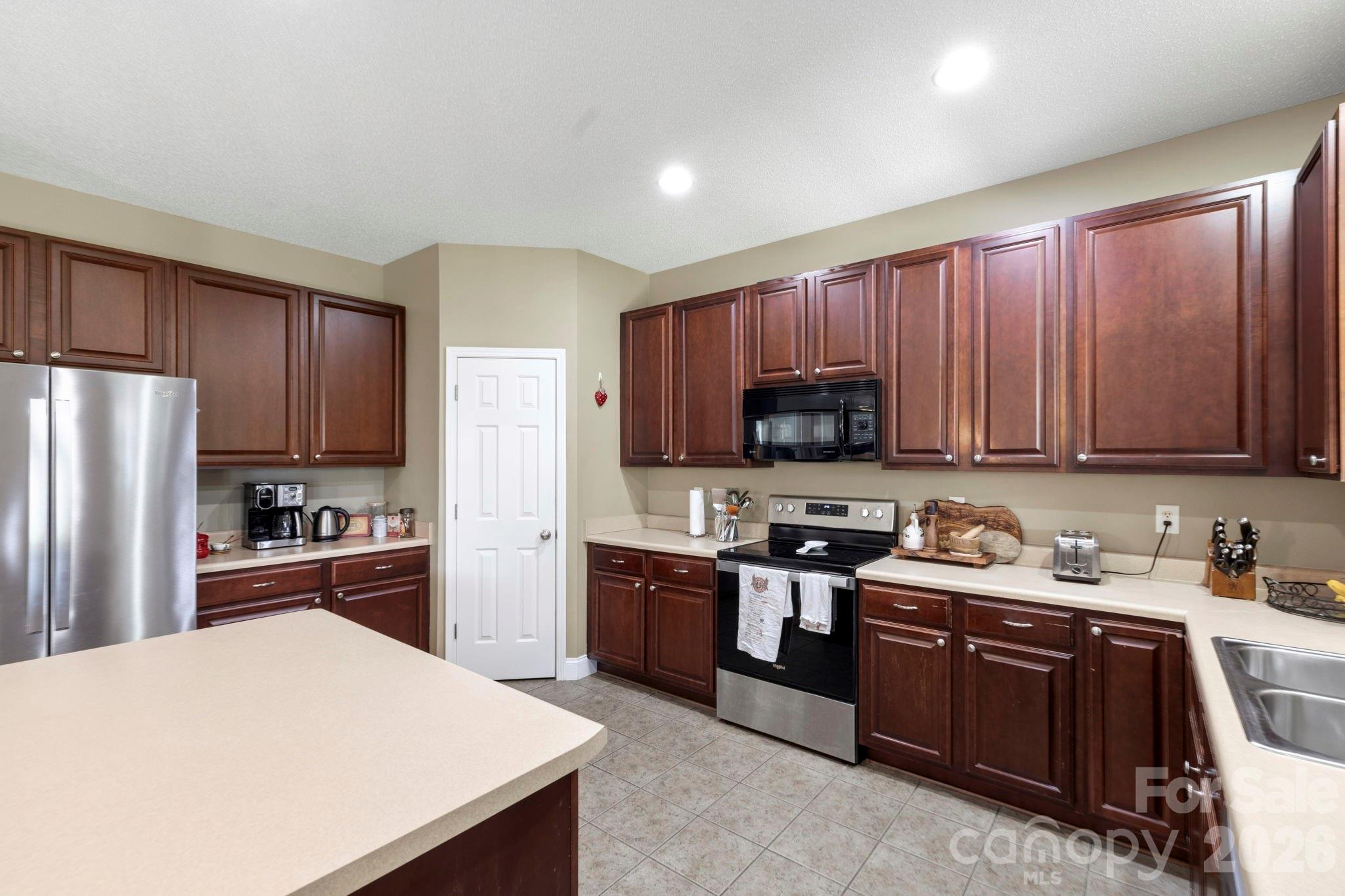 266 Wildbriar Road Property Photo 16