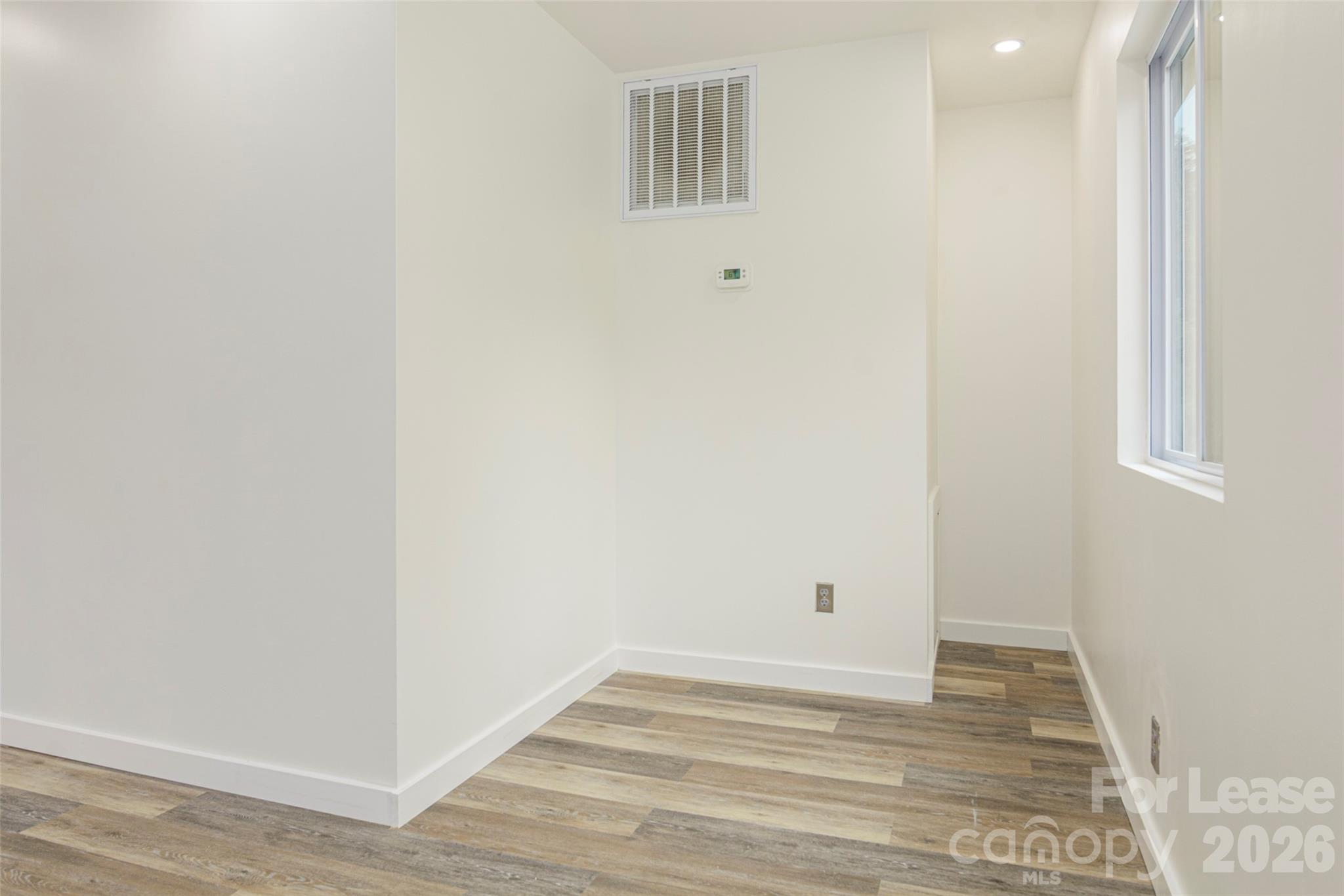 286 Berkeley Road Property Photo 18
