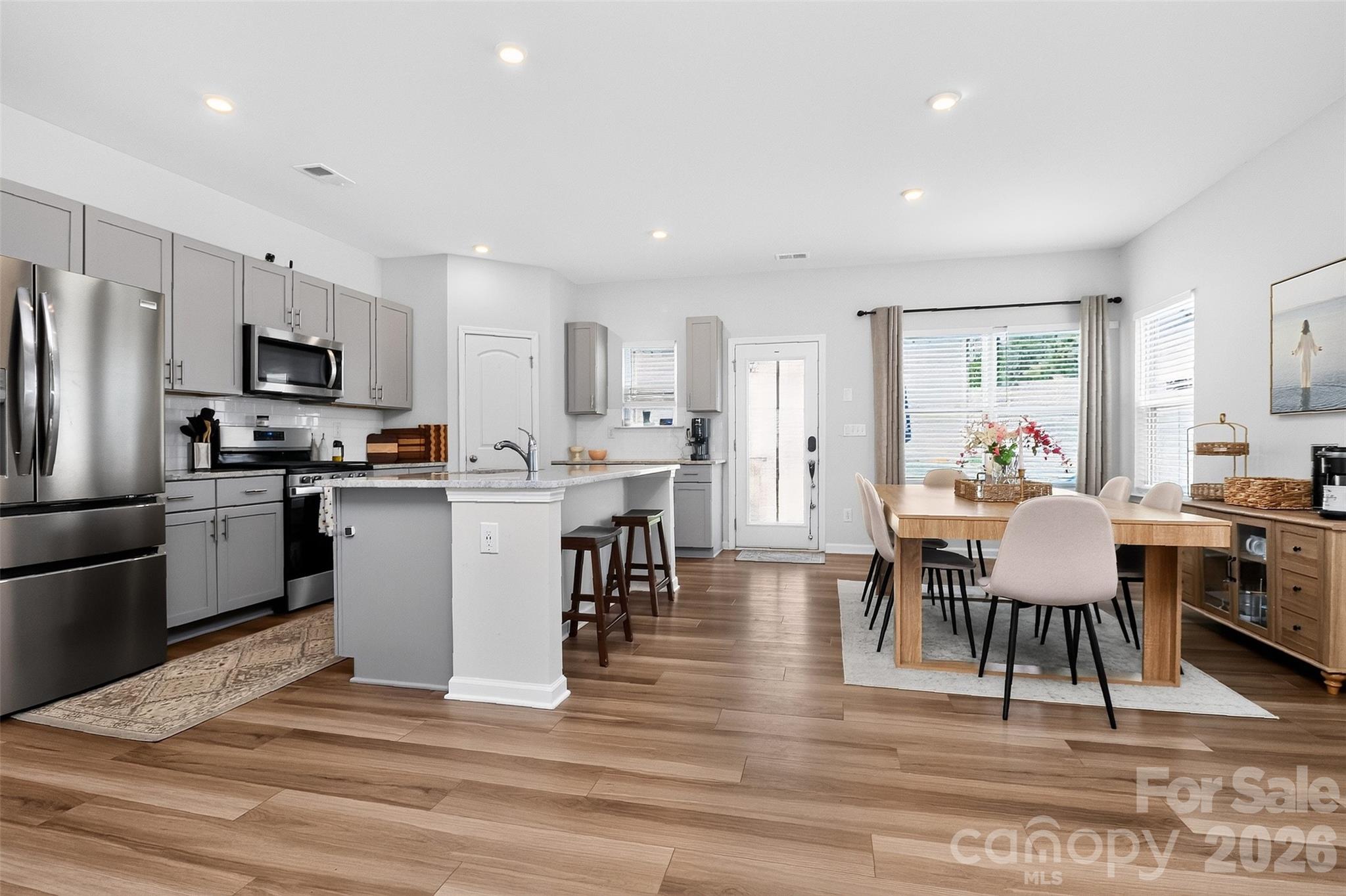 9134 Ramsford Court Property Photo 4