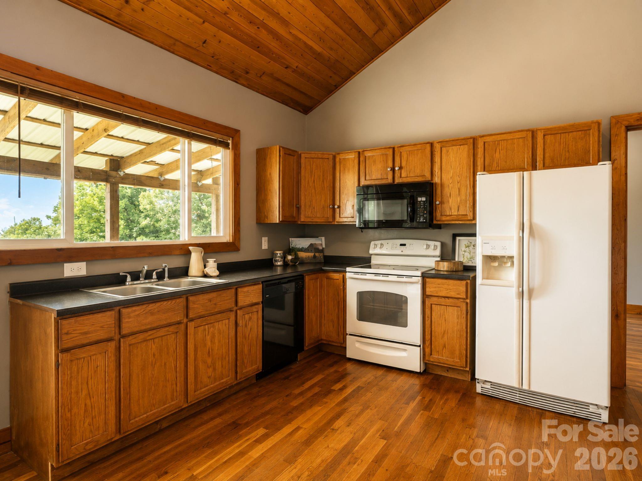 3020 Silver Creek Mountain Road Property Photo 9
