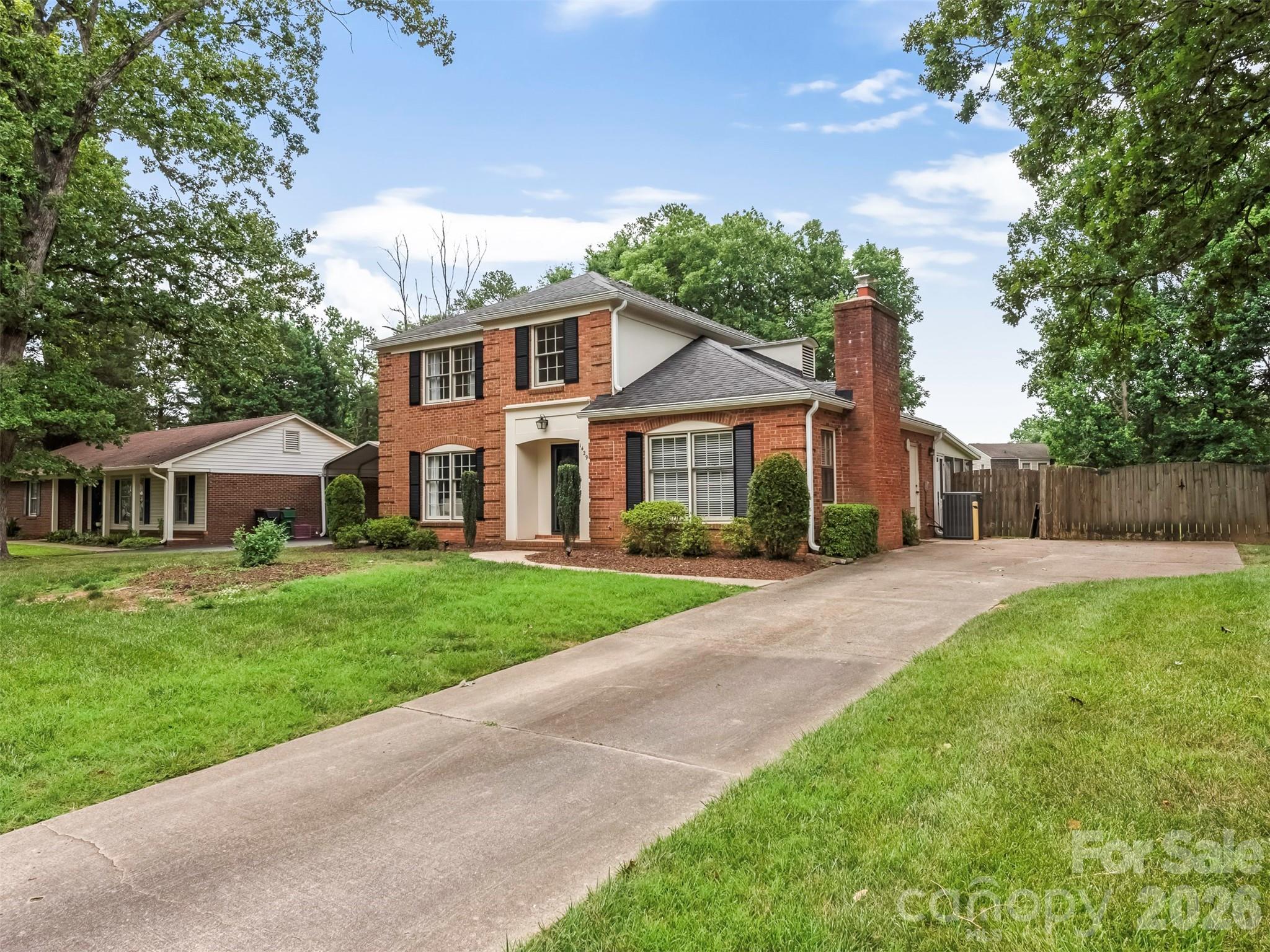 1429 Mcilroy Road Property Photo 1
