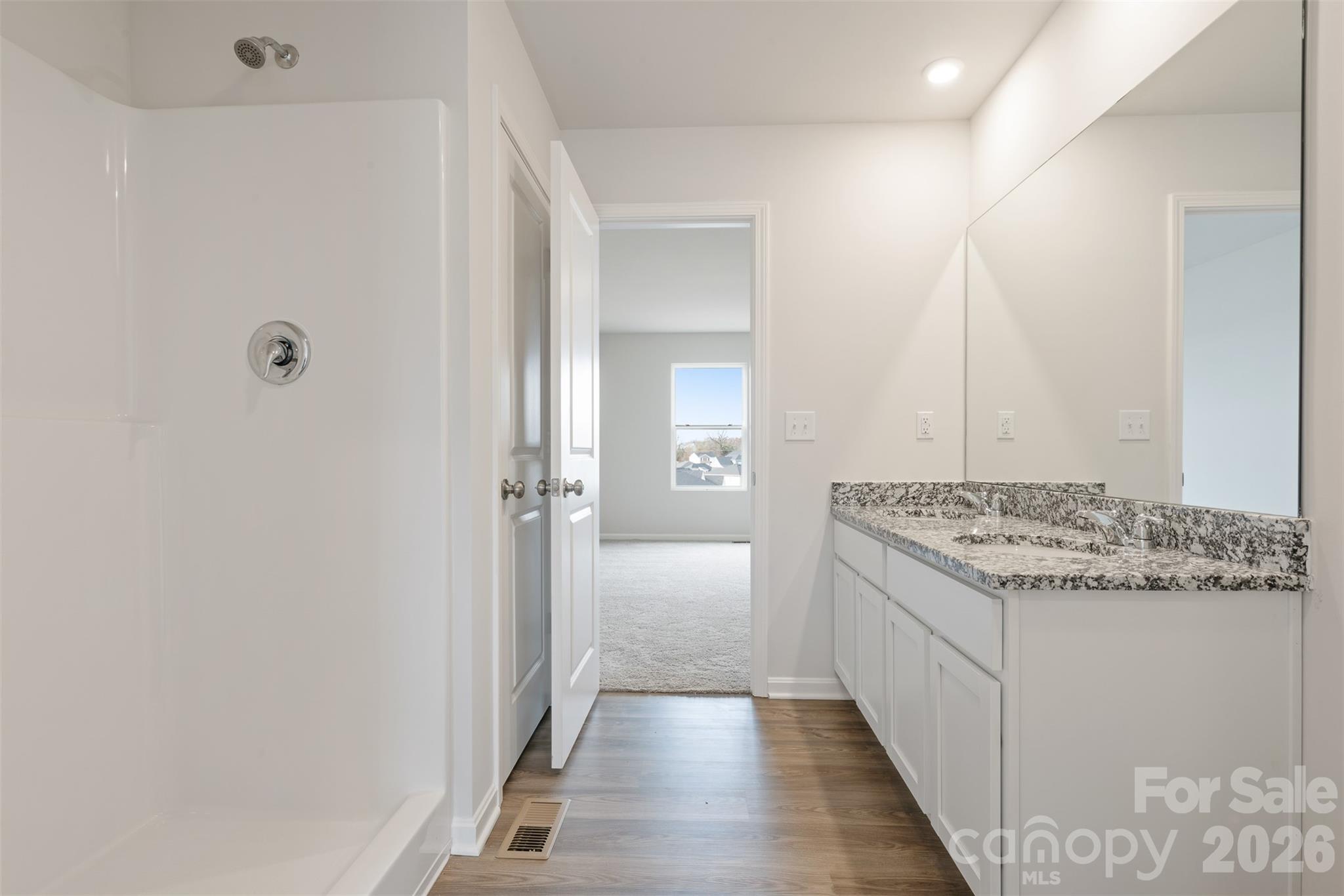 940 Kinnerton Trail Property Photo 20