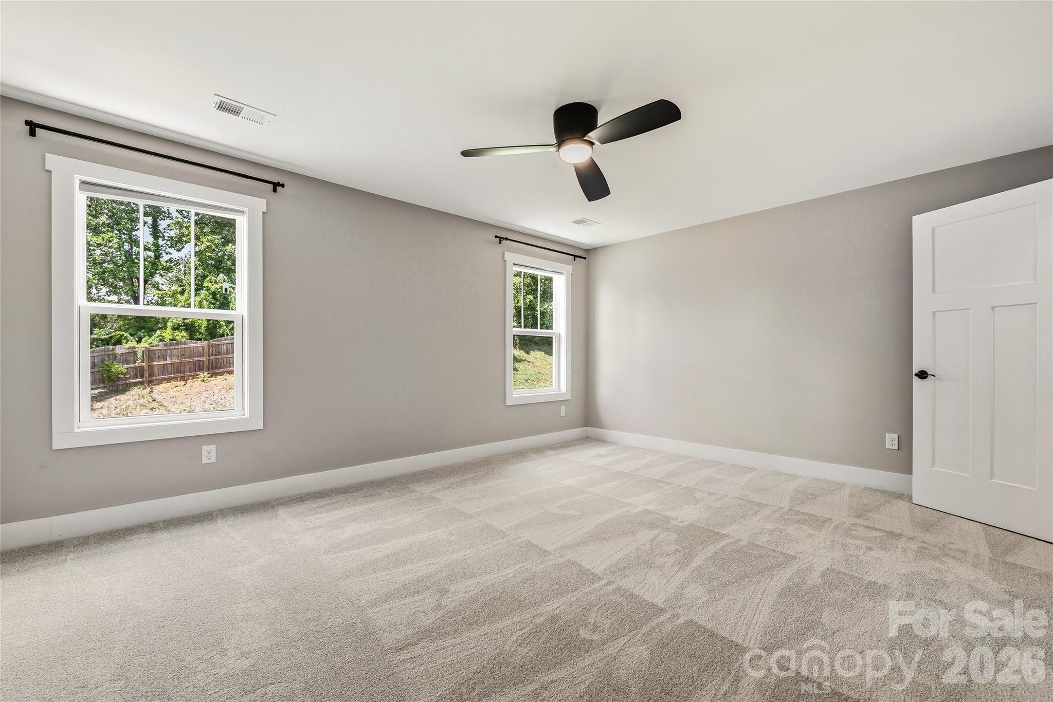 16 Henbit Way Property Photo 34