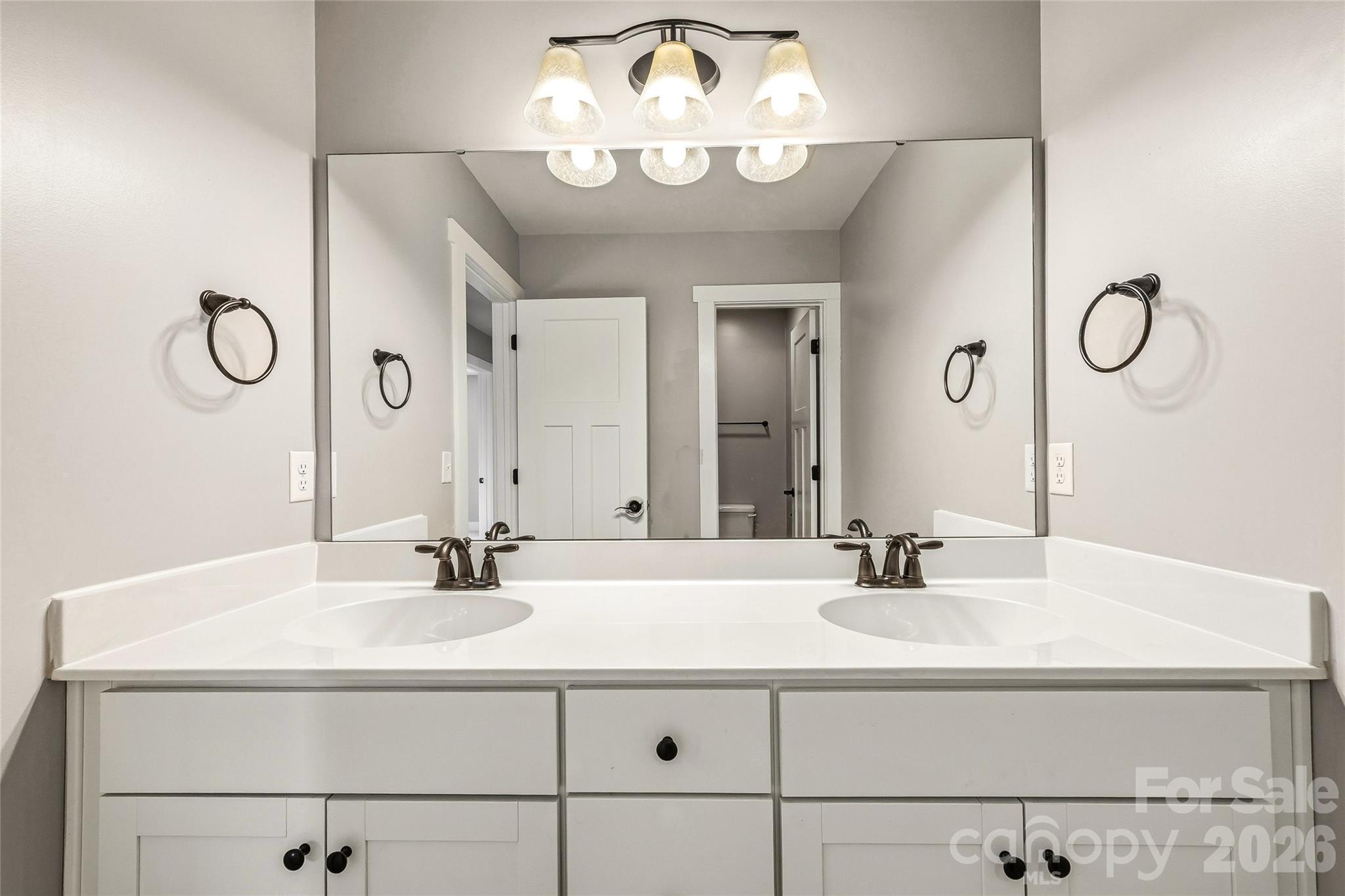 16 Henbit Way Property Photo 39