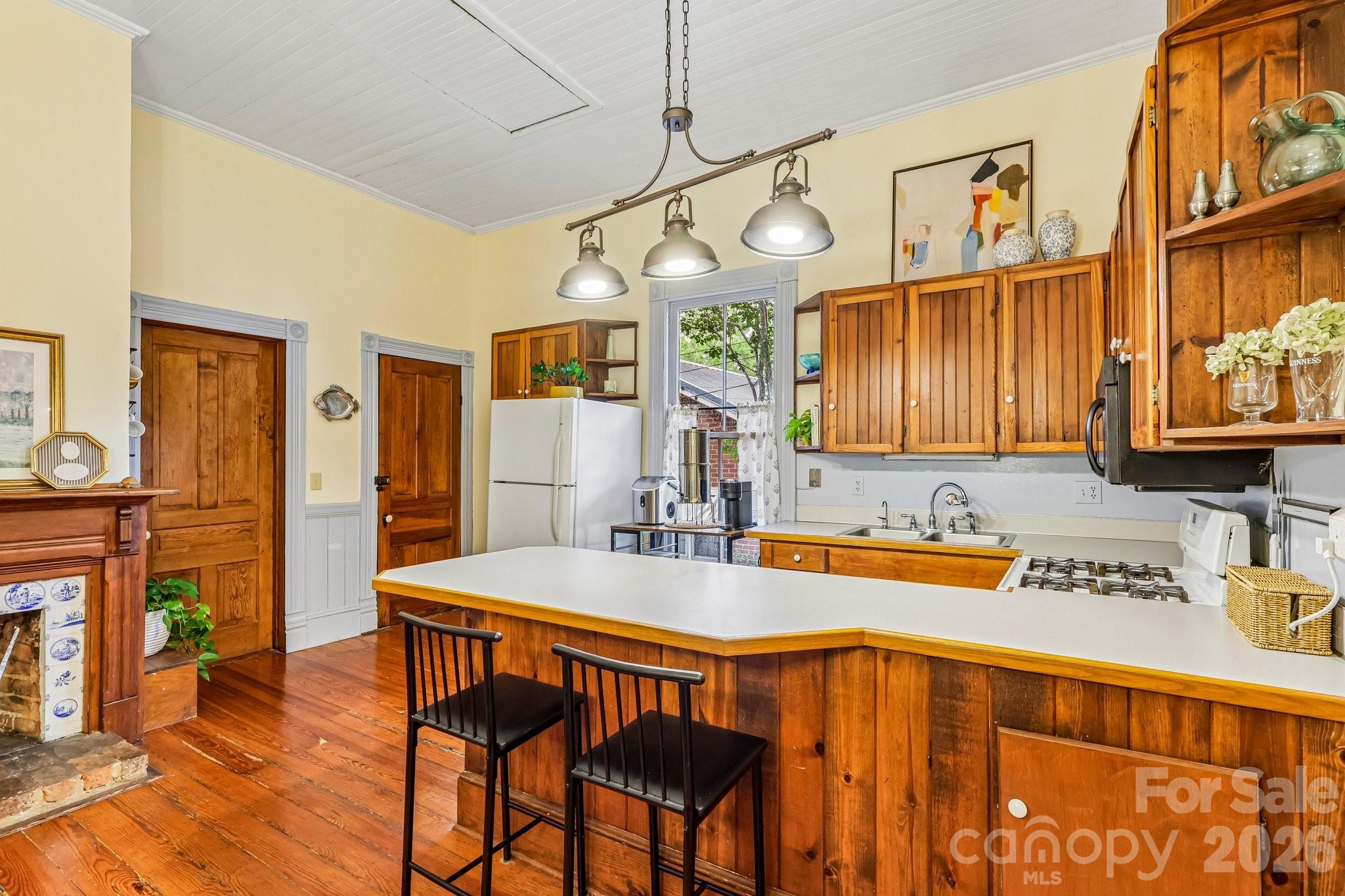 29 Tribune Avenue Property Photo 13