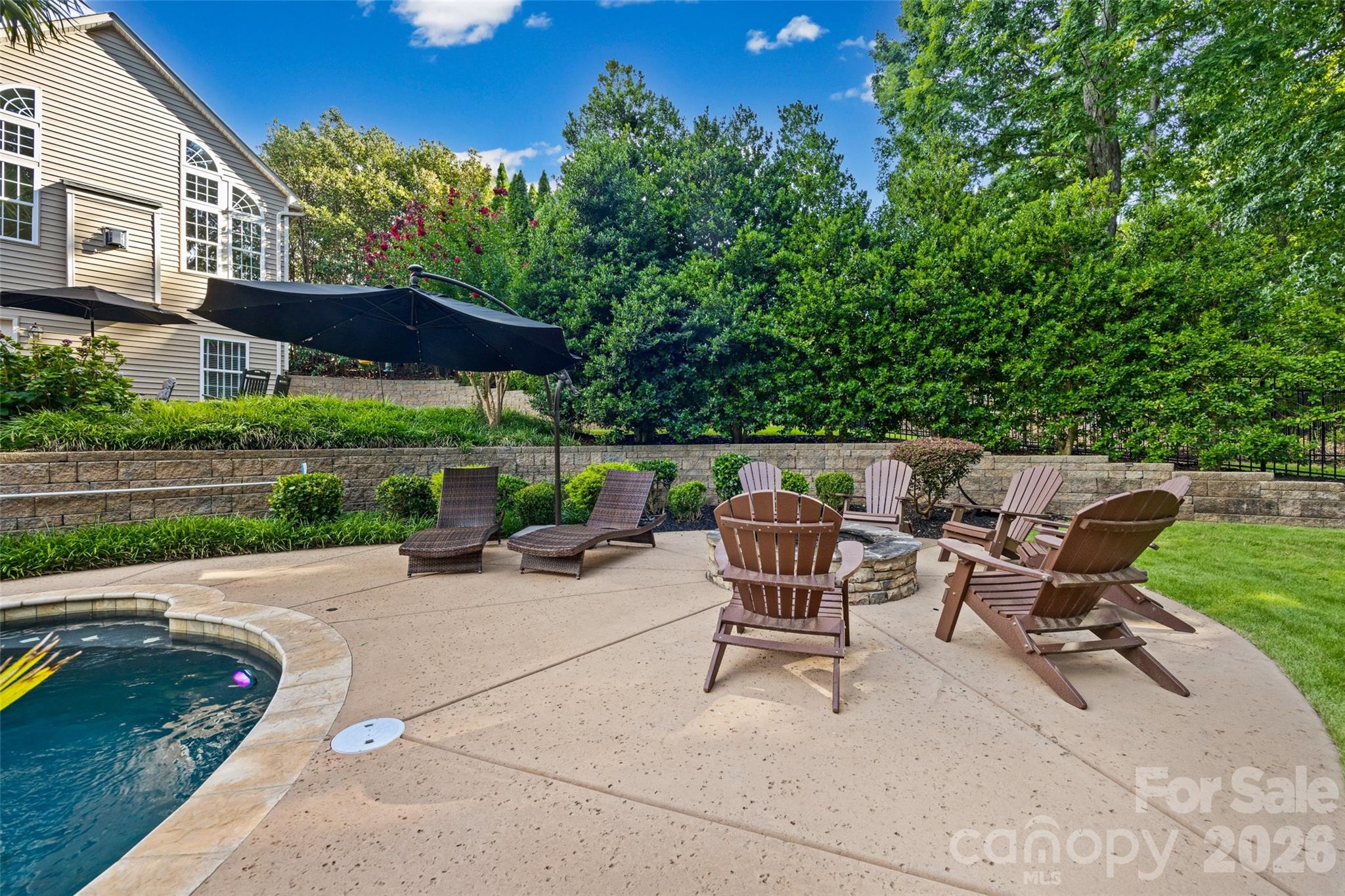 233 Squirrel Lane Property Photo 40