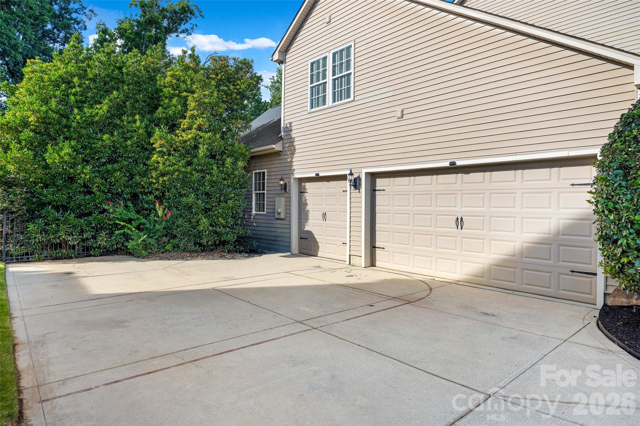 233 Squirrel Lane Property Photo 47
