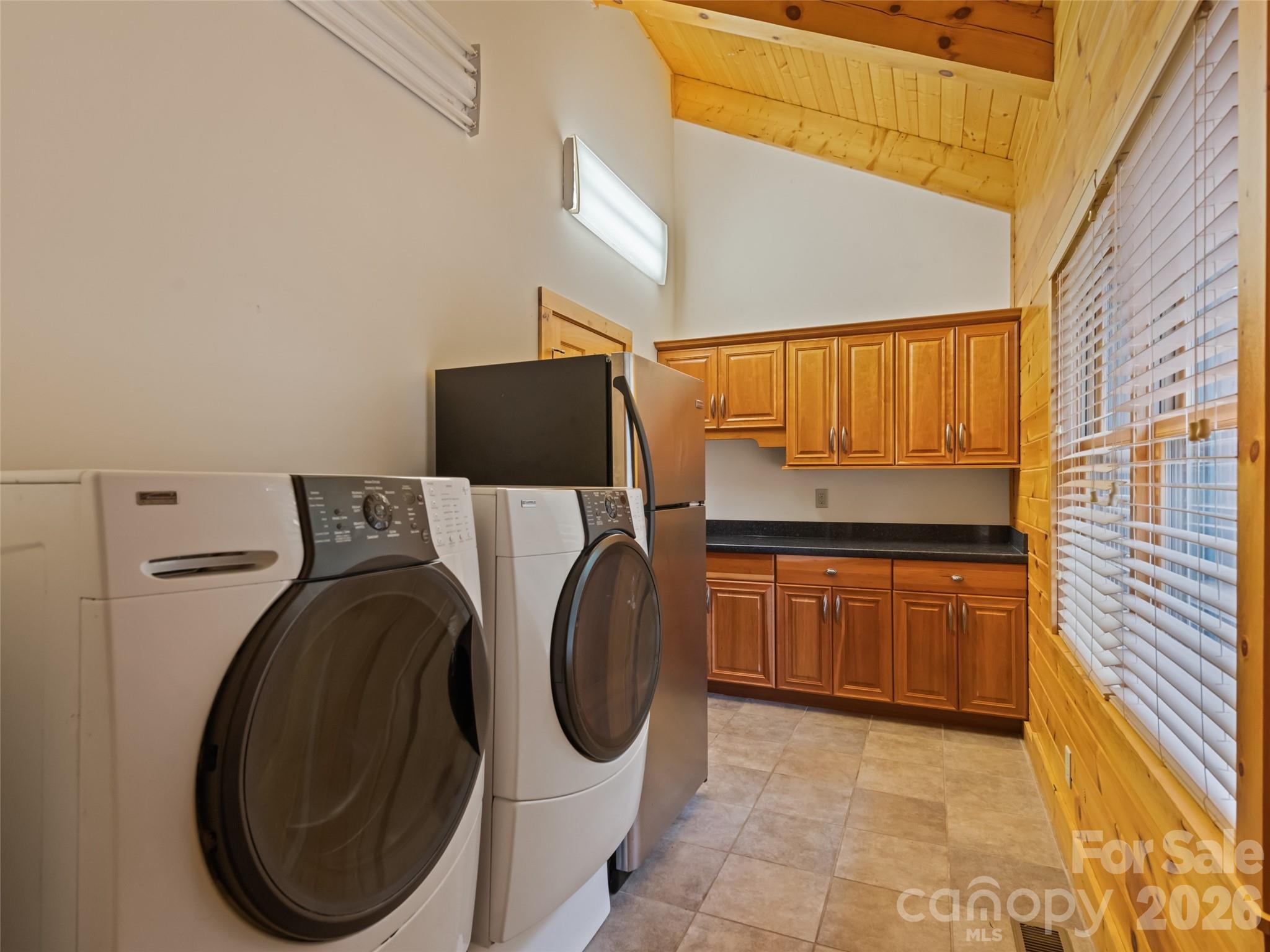 20 Sarah Court Property Photo 26