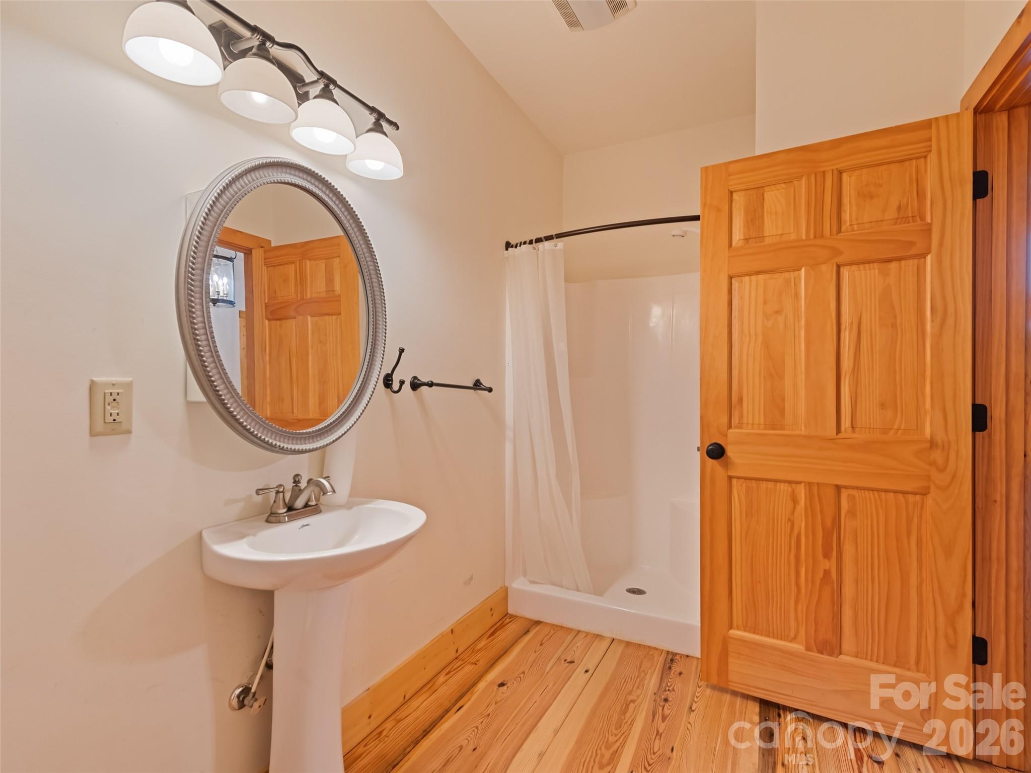 20 Sarah Court Property Photo 39