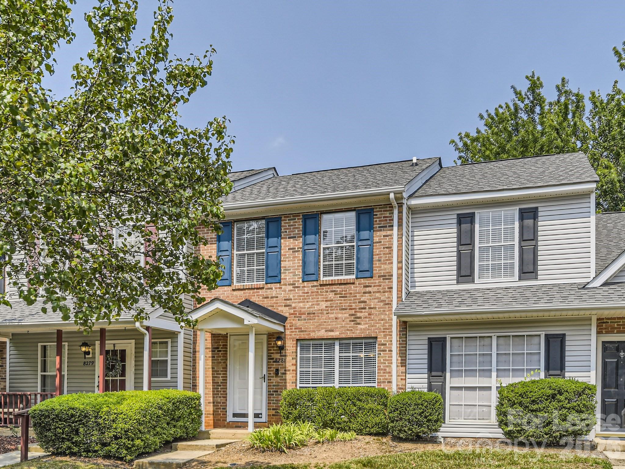 8281 Golf Ridge Drive Property Photo 1