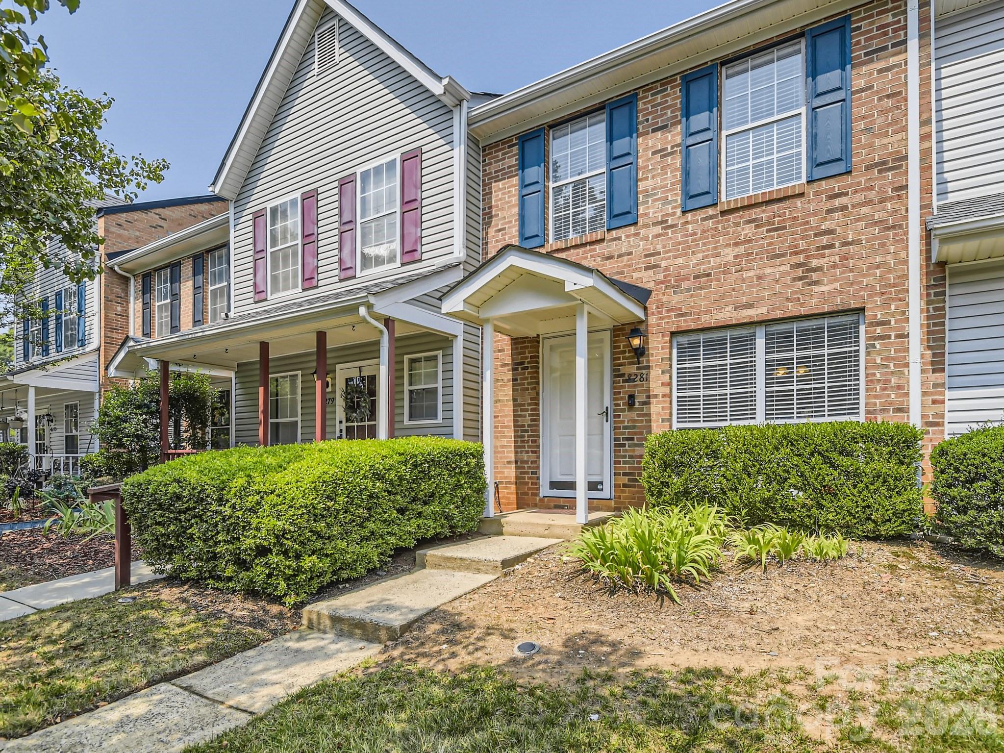 8281 Golf Ridge Drive Property Photo 2