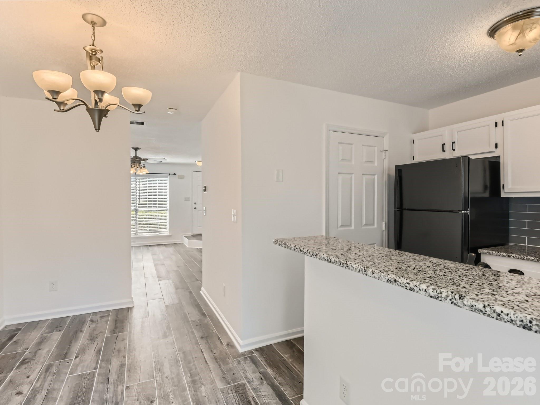 8281 Golf Ridge Drive Property Photo 7