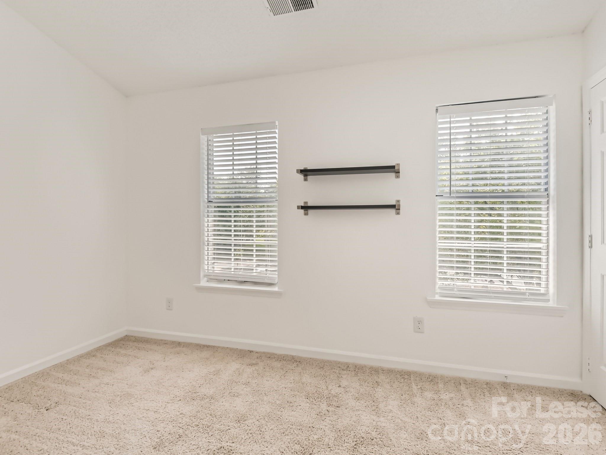 8281 Golf Ridge Drive Property Photo 10