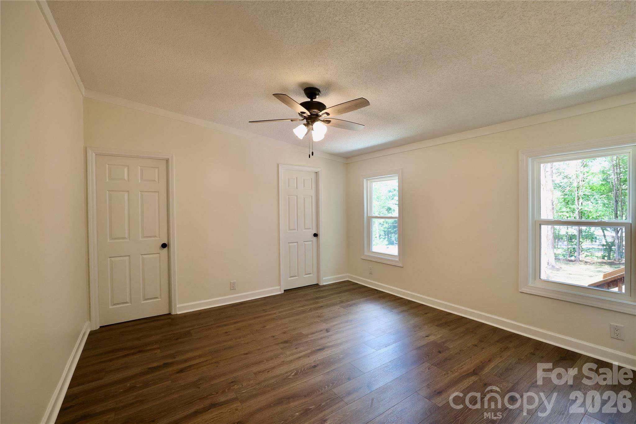 9401 Seymour Lane Property Photo 18