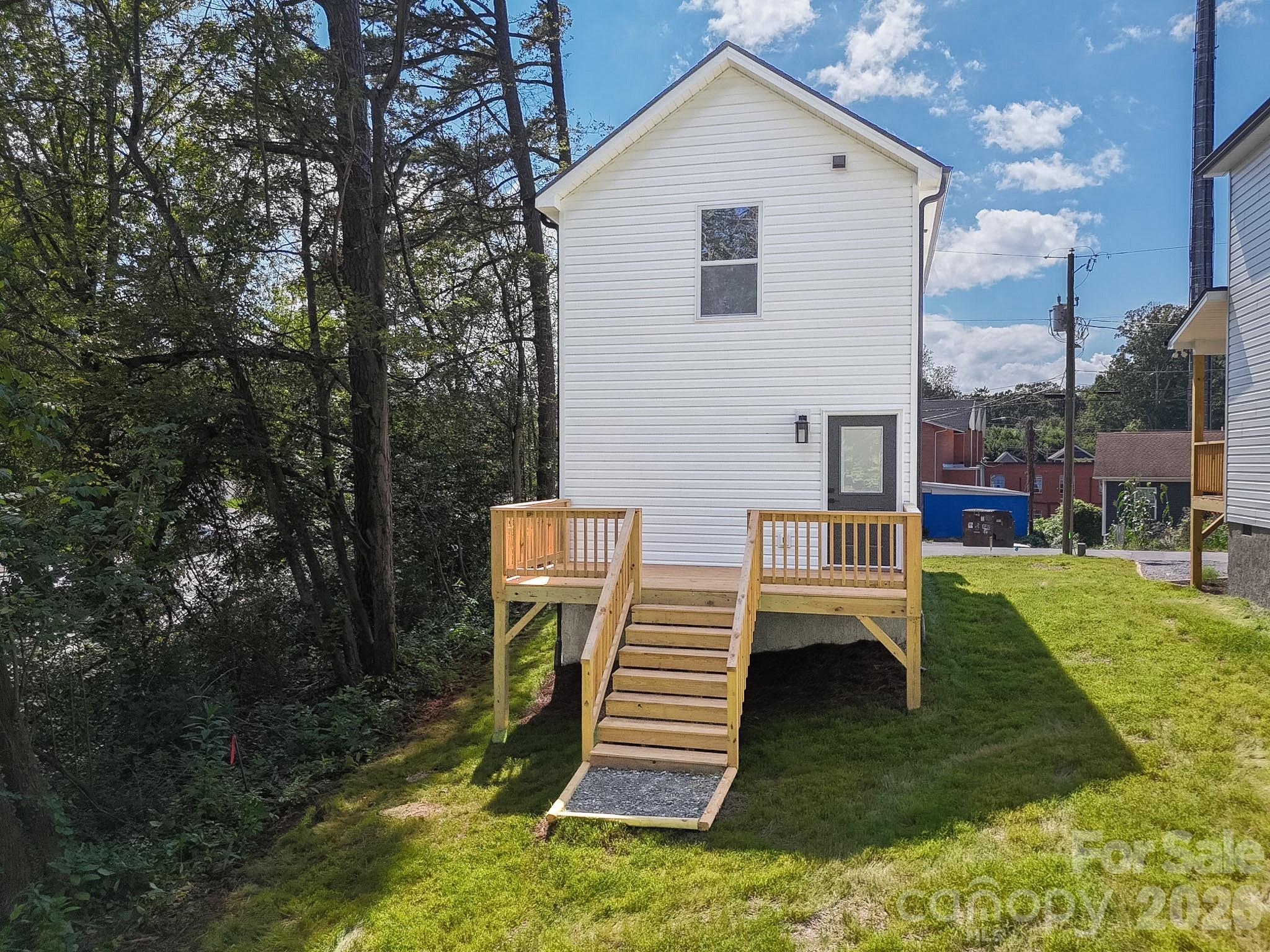 11 Baldwin Street Property Photo 3
