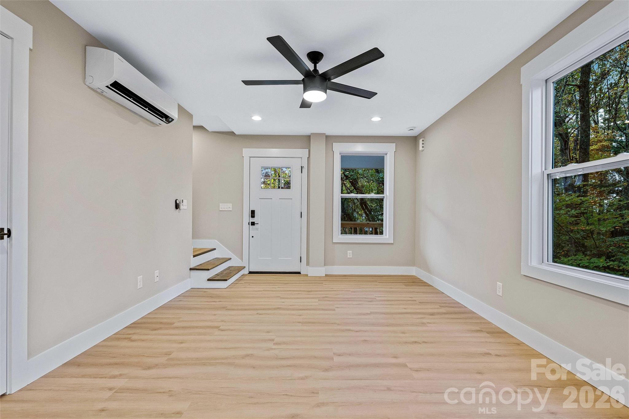 11 Baldwin Street Property Photo 4